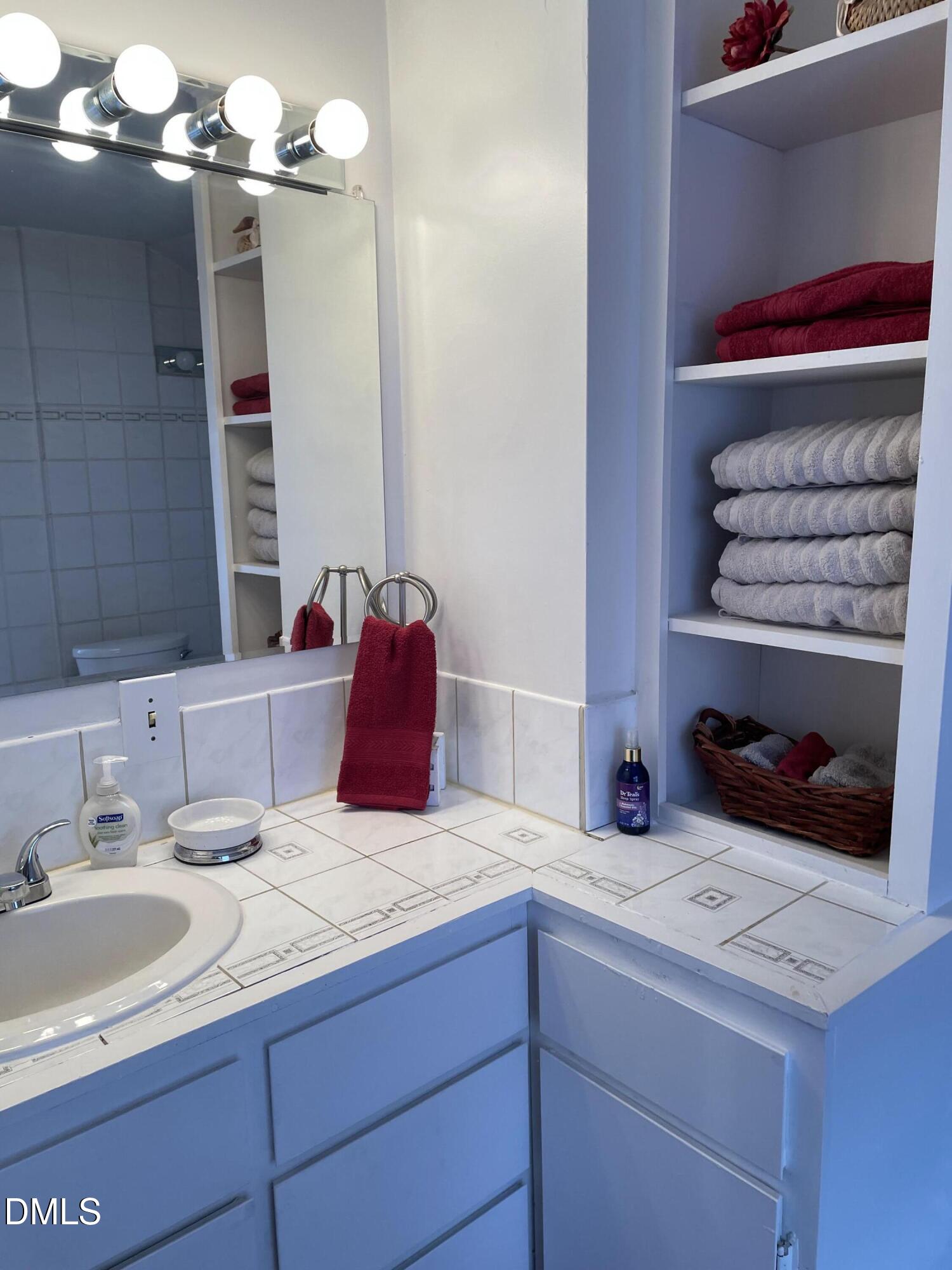 318 W Franklin Street