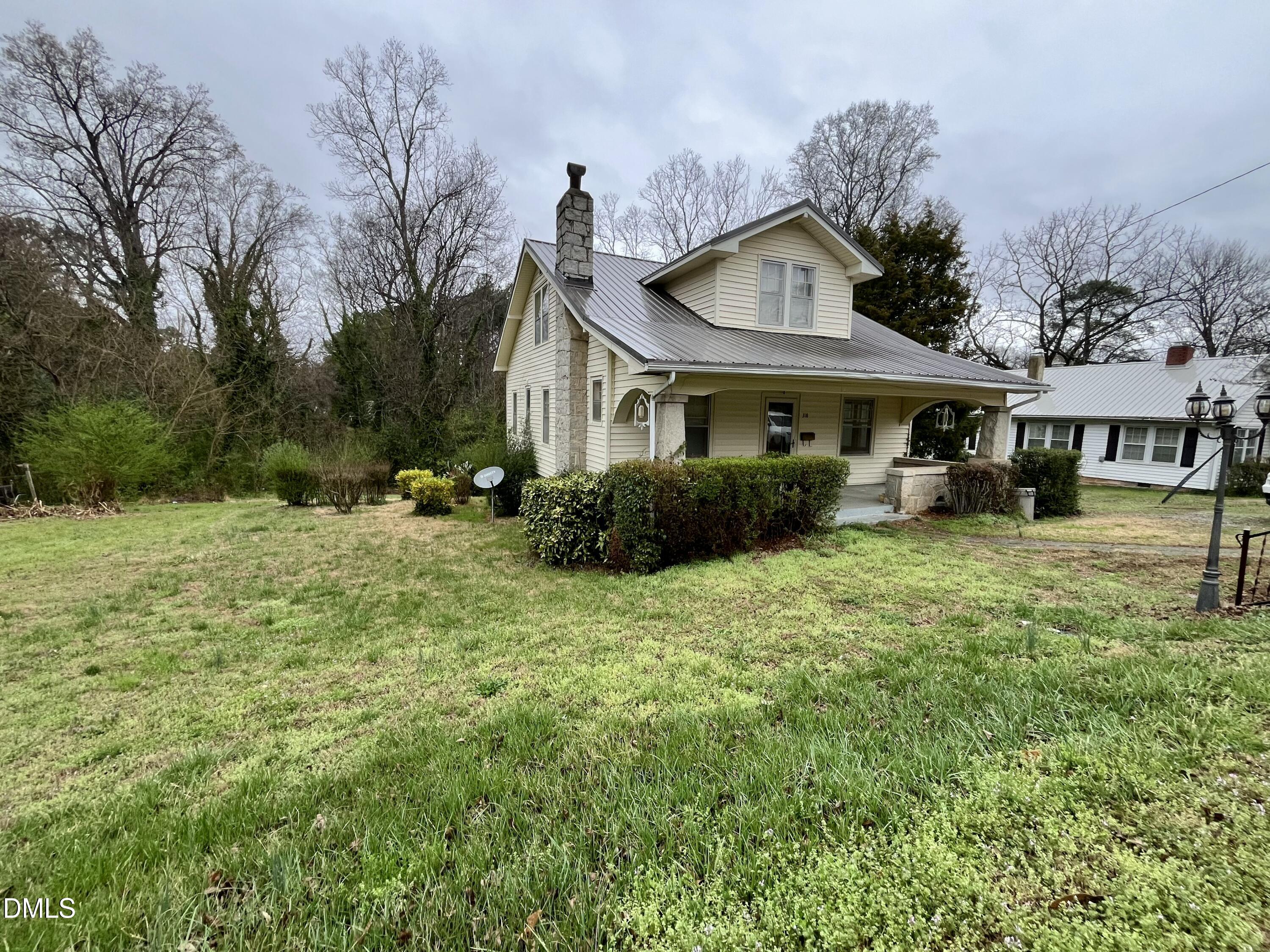 318 W Franklin Street