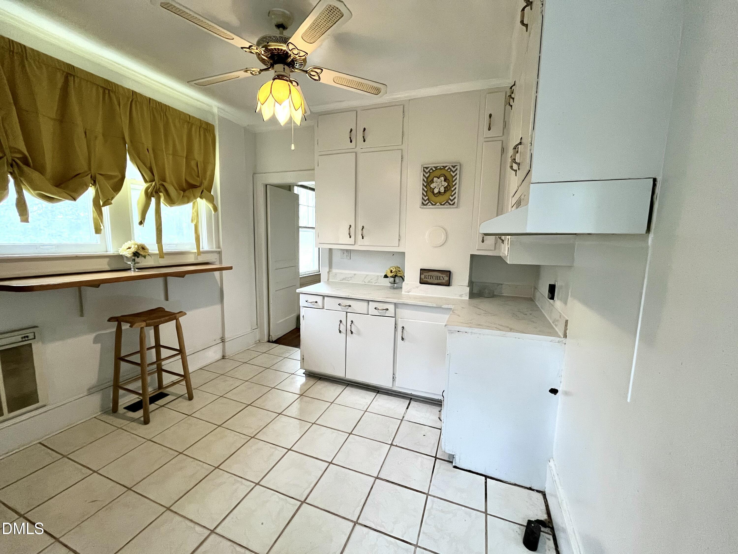 318 W Franklin Street