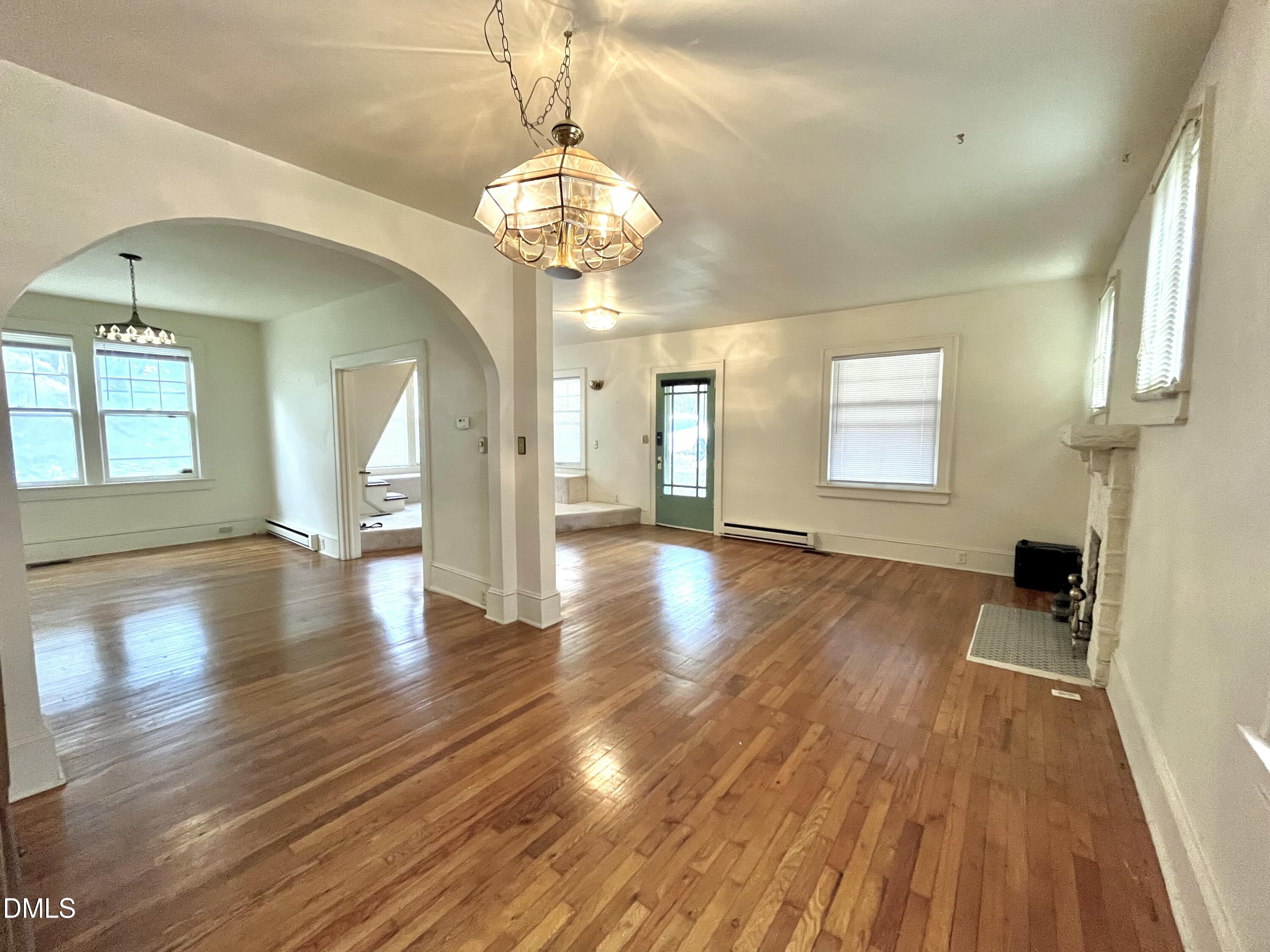 318 W Franklin Street