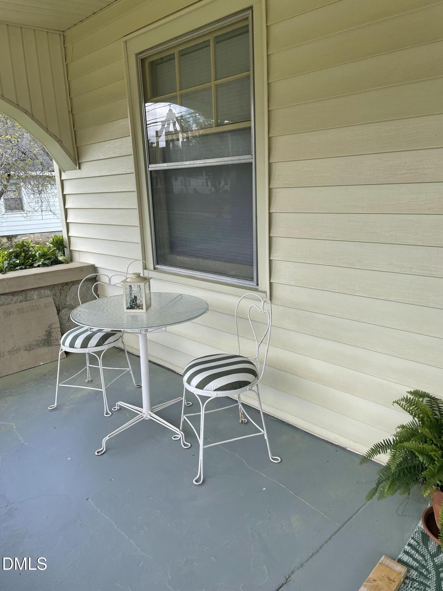 318 W Franklin Street