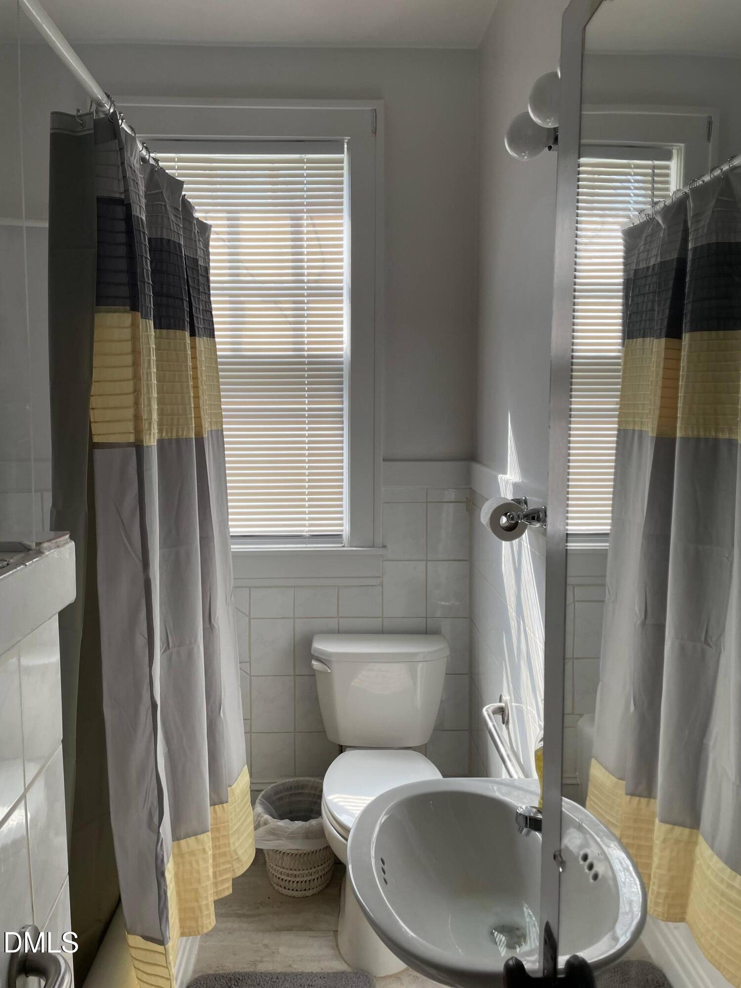 318 W Franklin Street