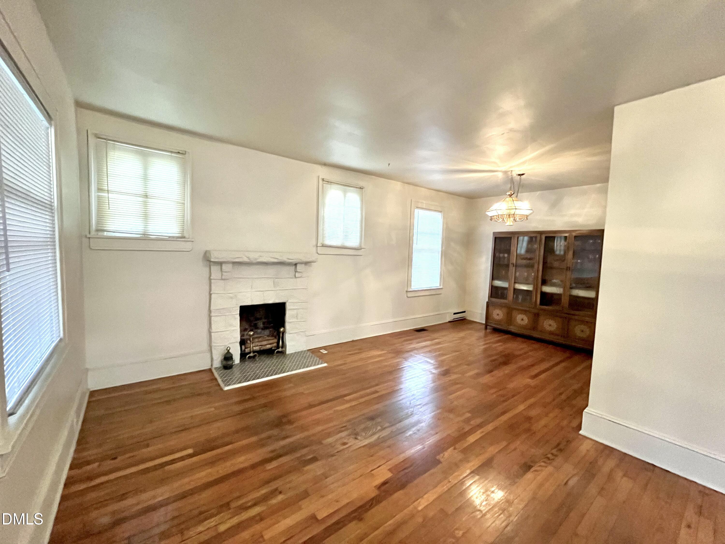 318 W Franklin Street