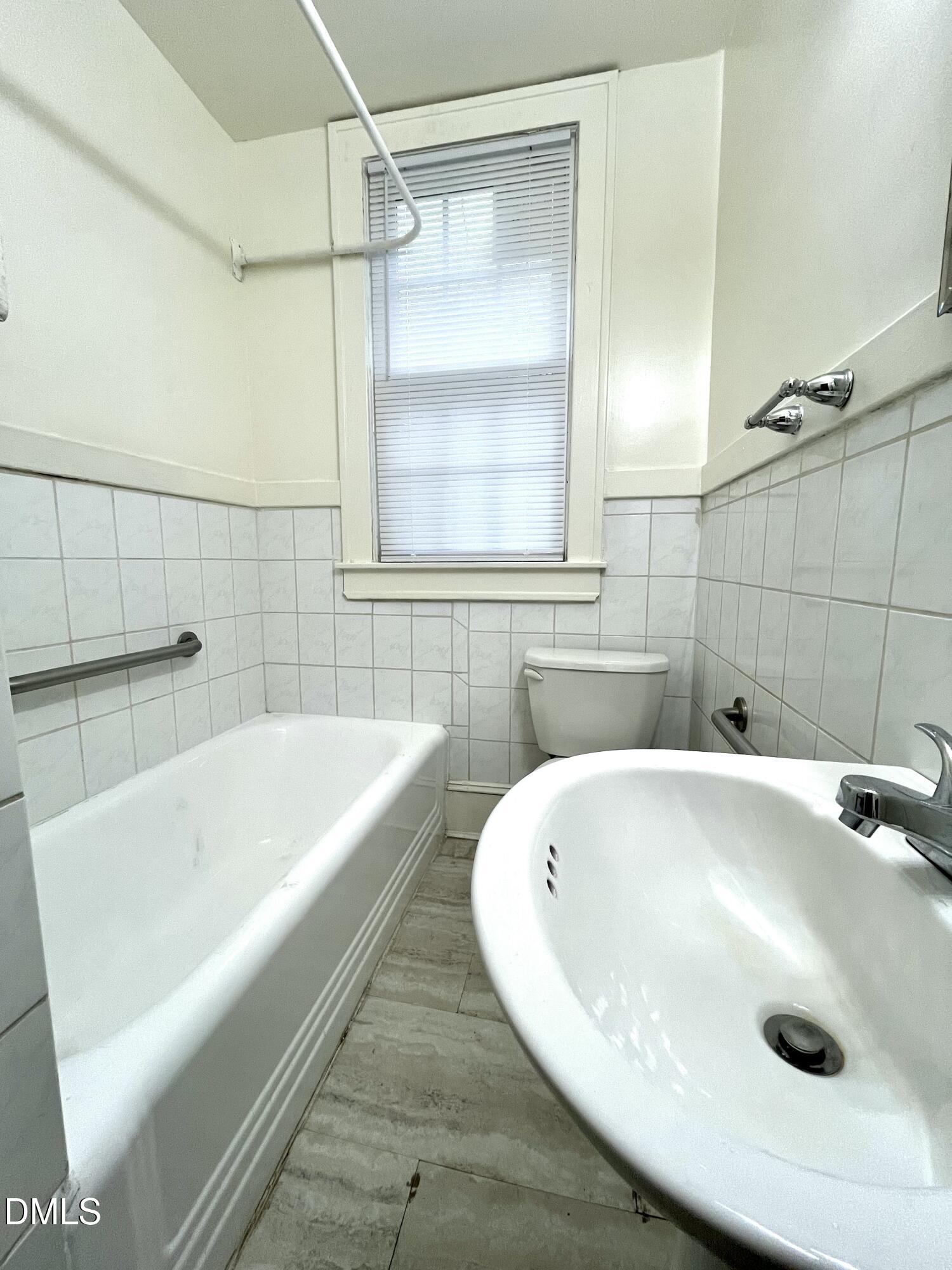 318 W Franklin Street