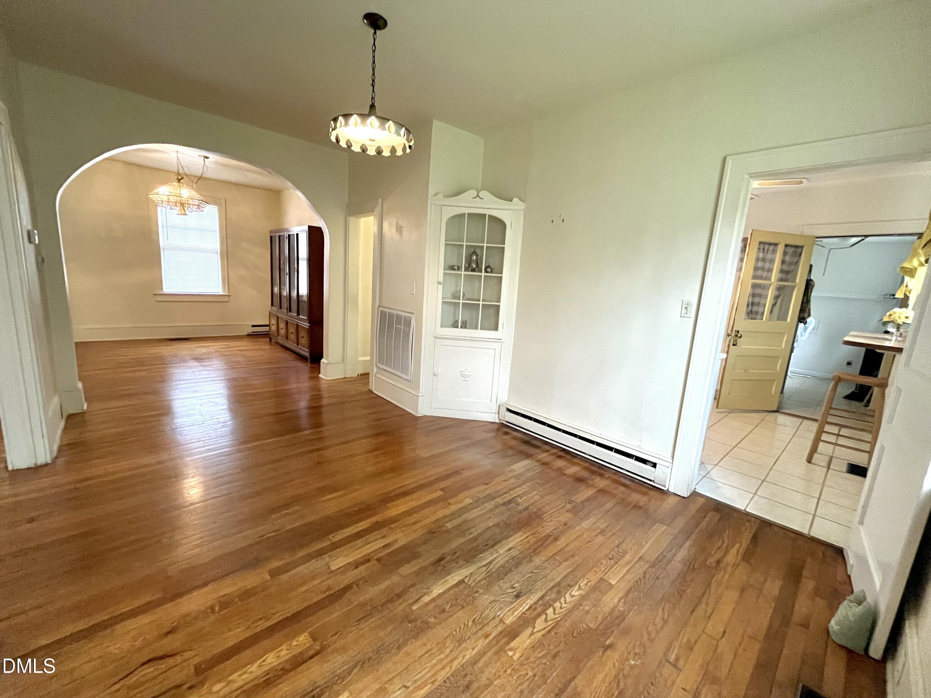 318 W Franklin Street