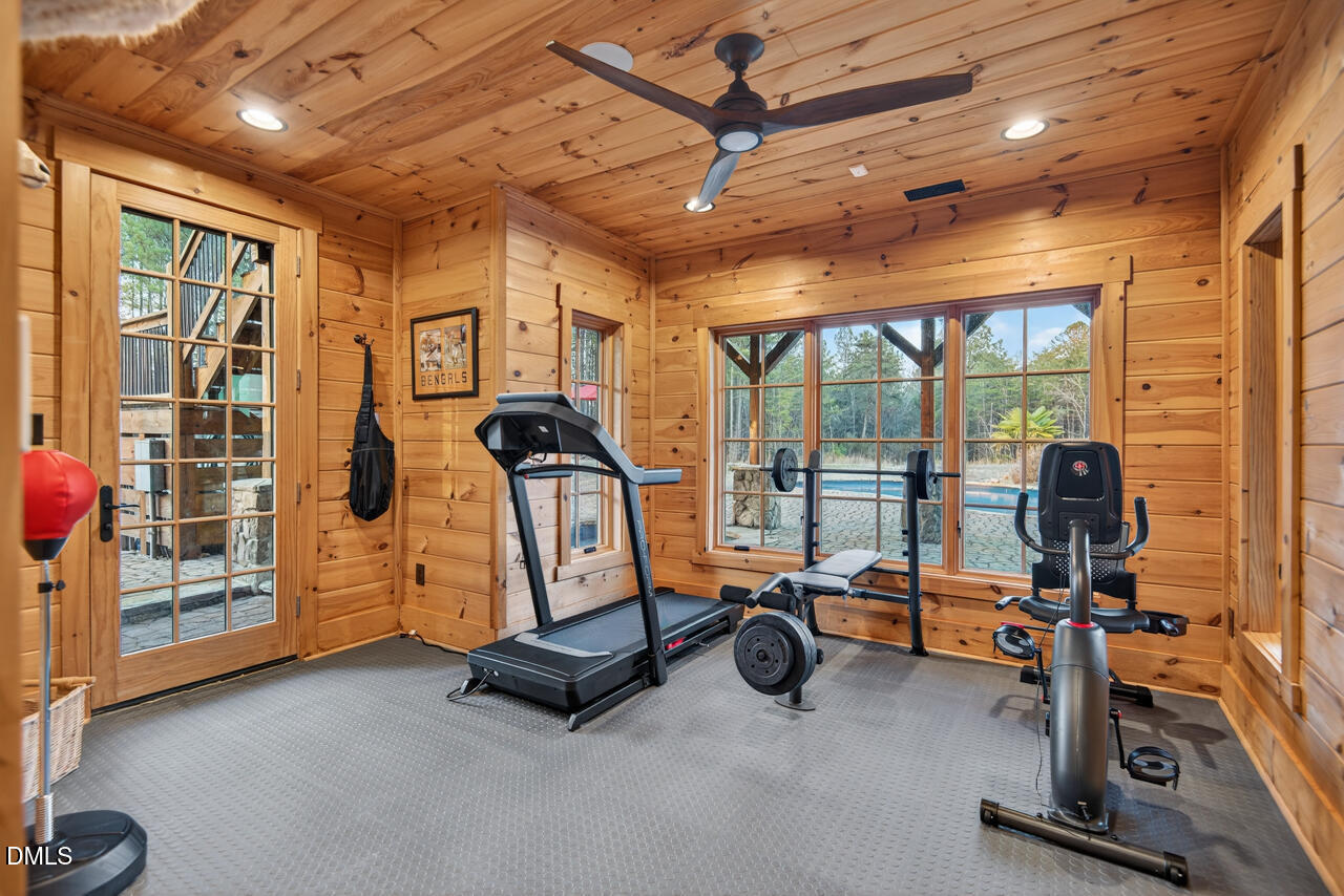 998 Moores Chapel Cemetery Road