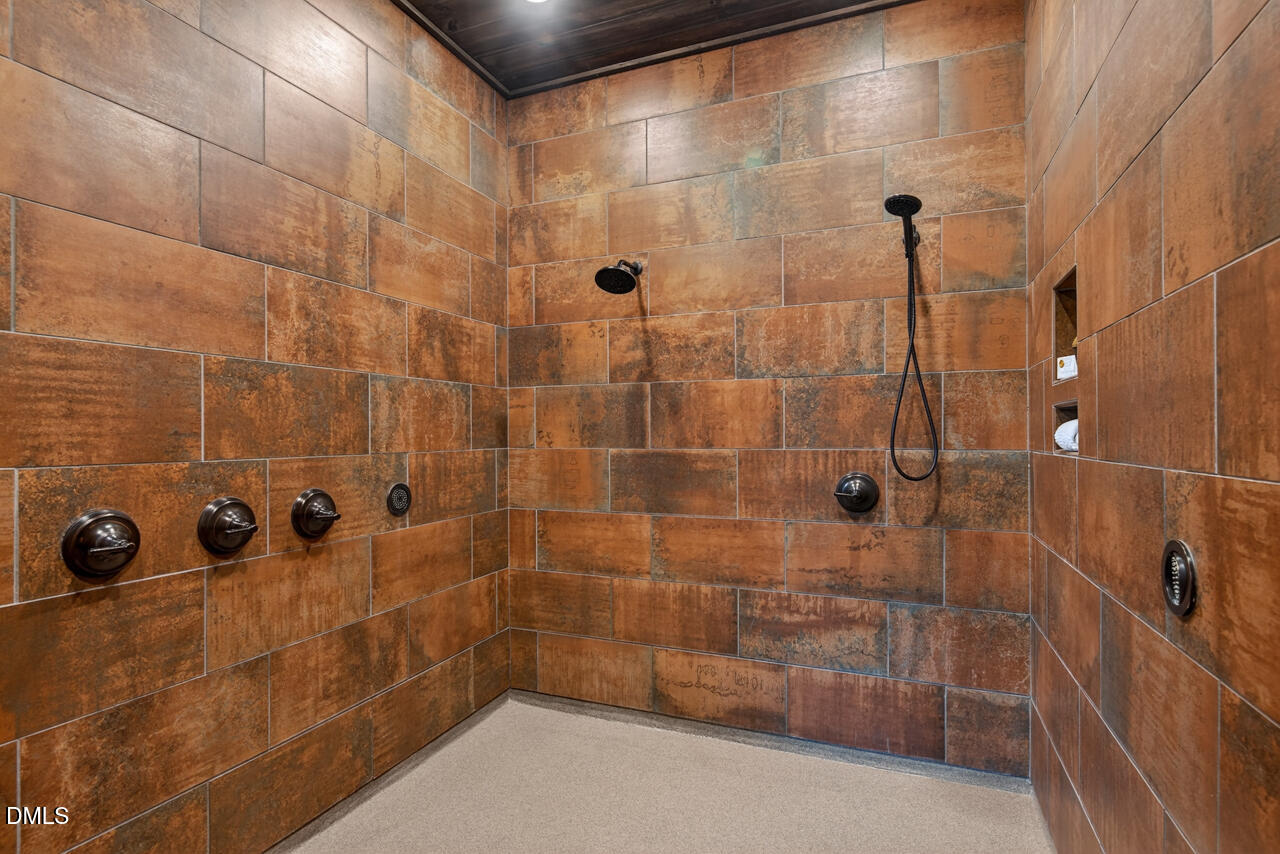 998 Moores Chapel Cemetery Road