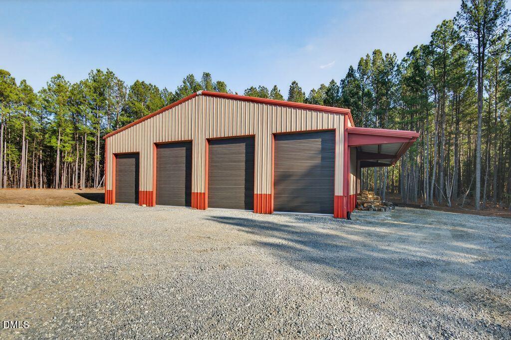 998 Moores Chapel Cemetery Road