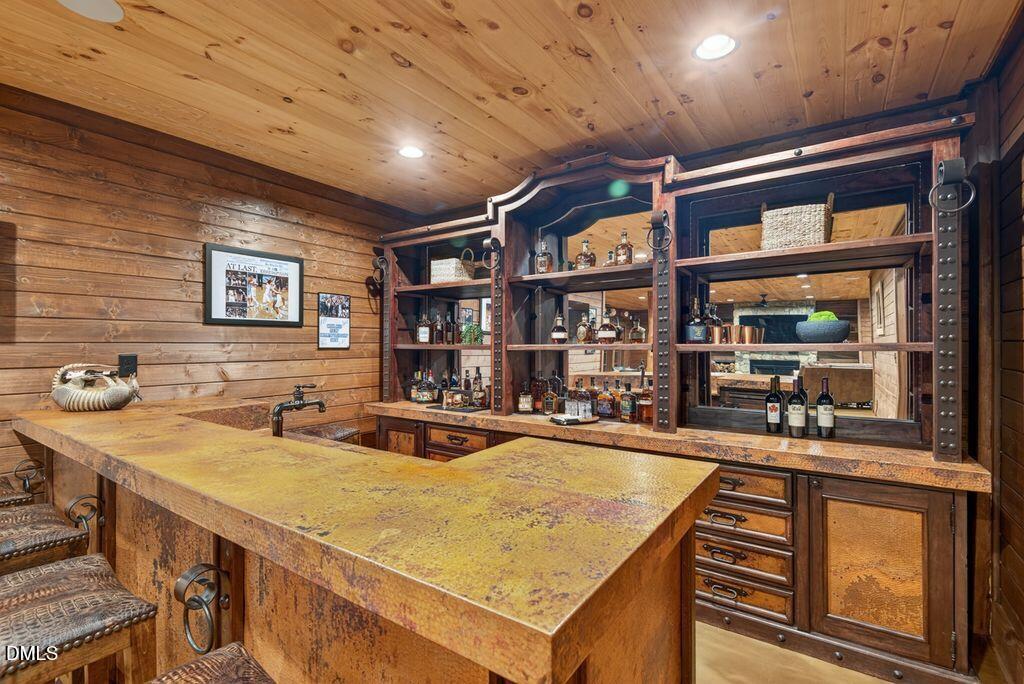 998 Moores Chapel Cemetery Road