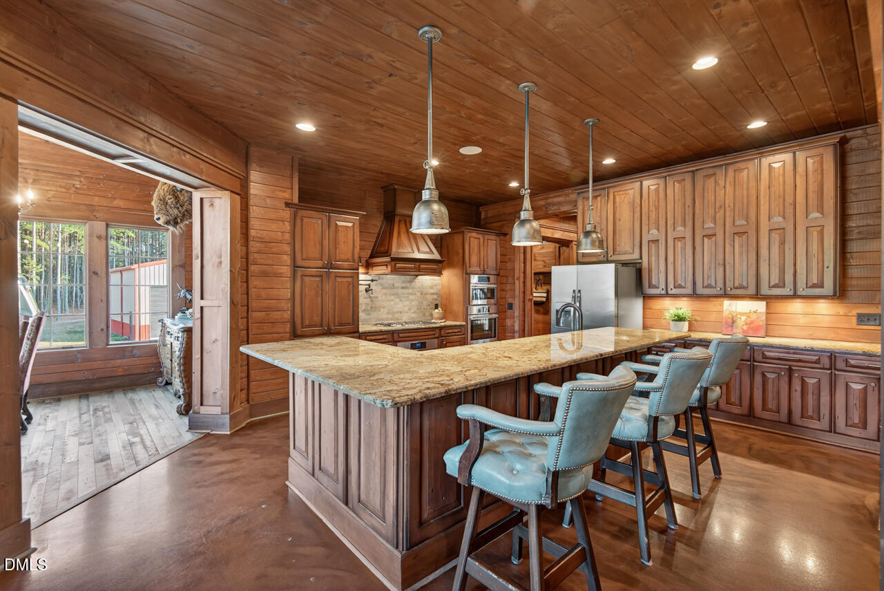 998 Moores Chapel Cemetery Road