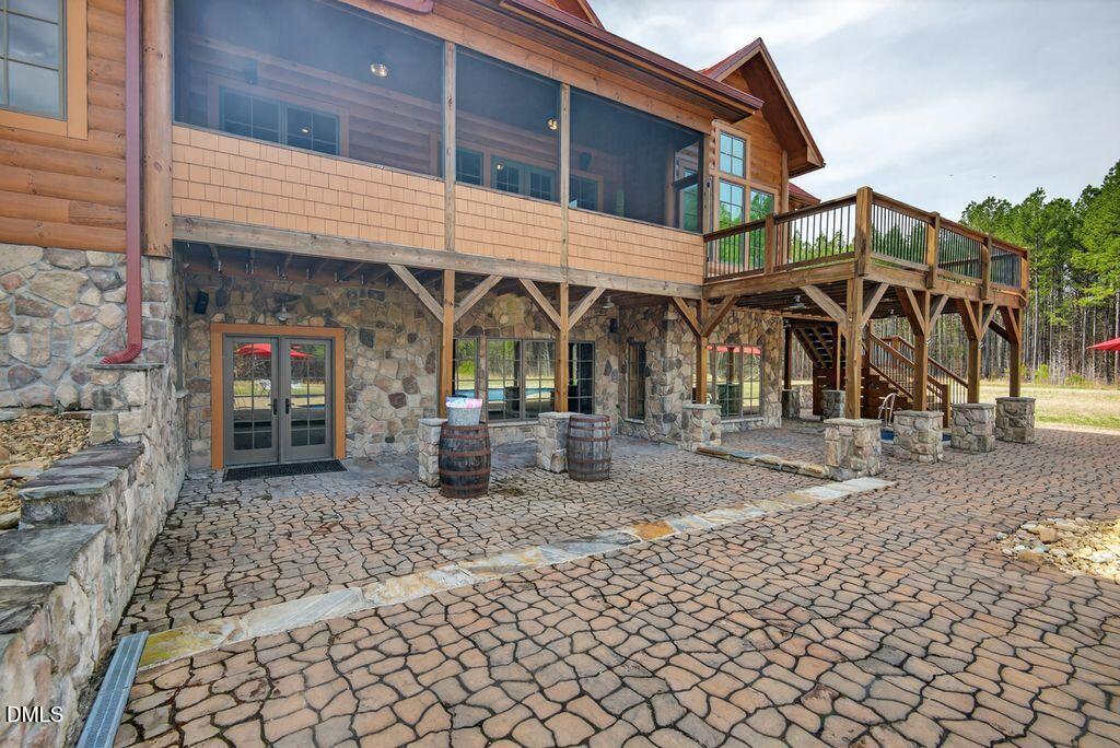 998 Moores Chapel Cemetery Road