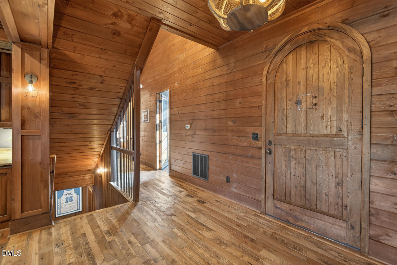 998 Moores Chapel Cemetery Road