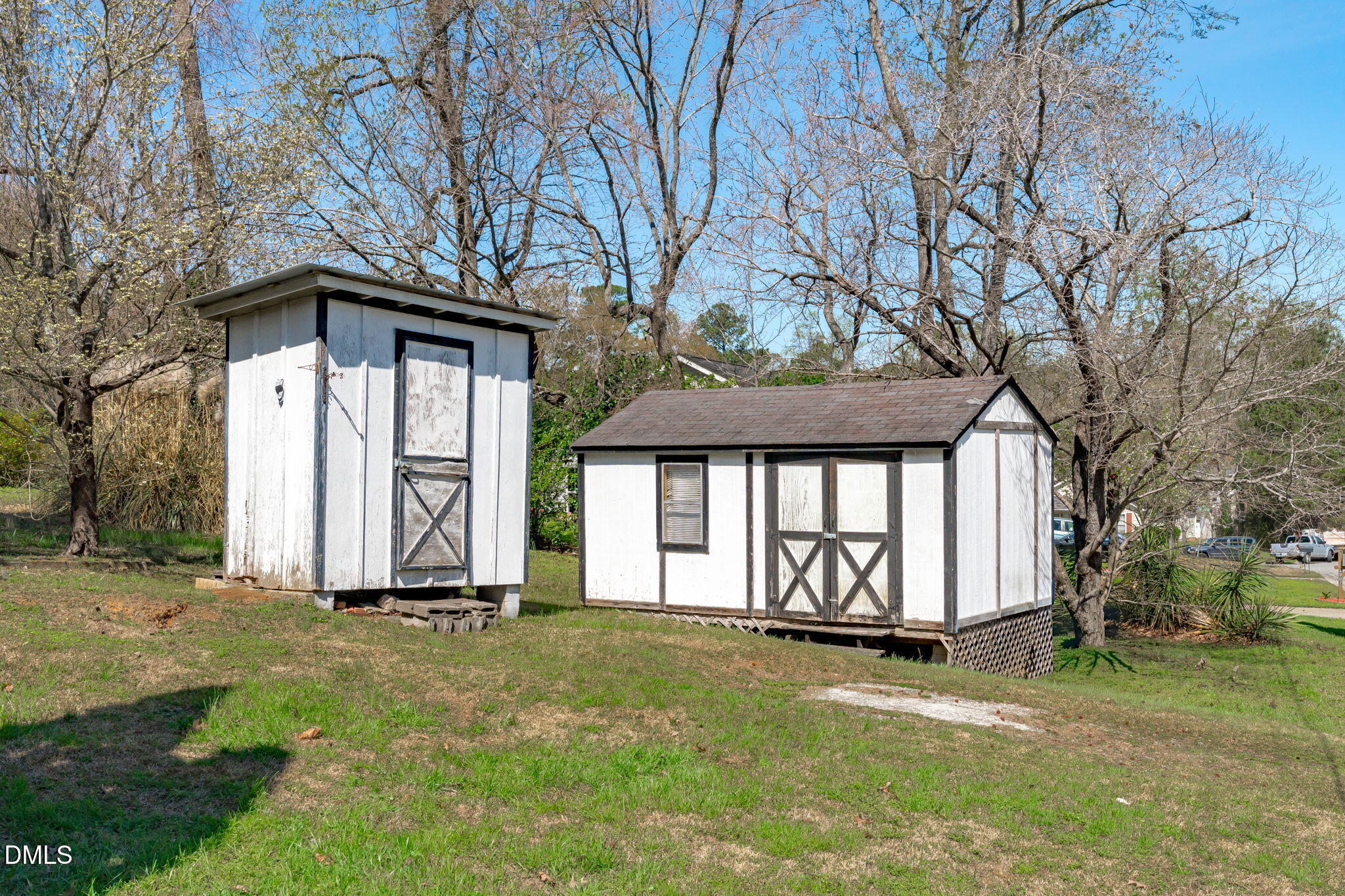 617 E Maynard Avenue