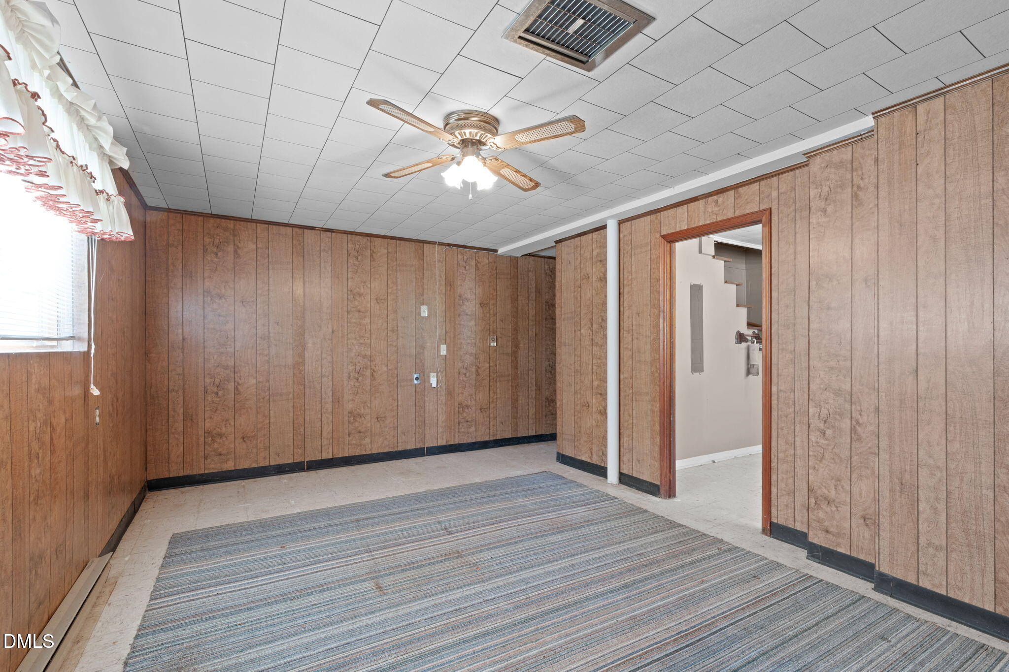 617 E Maynard Avenue