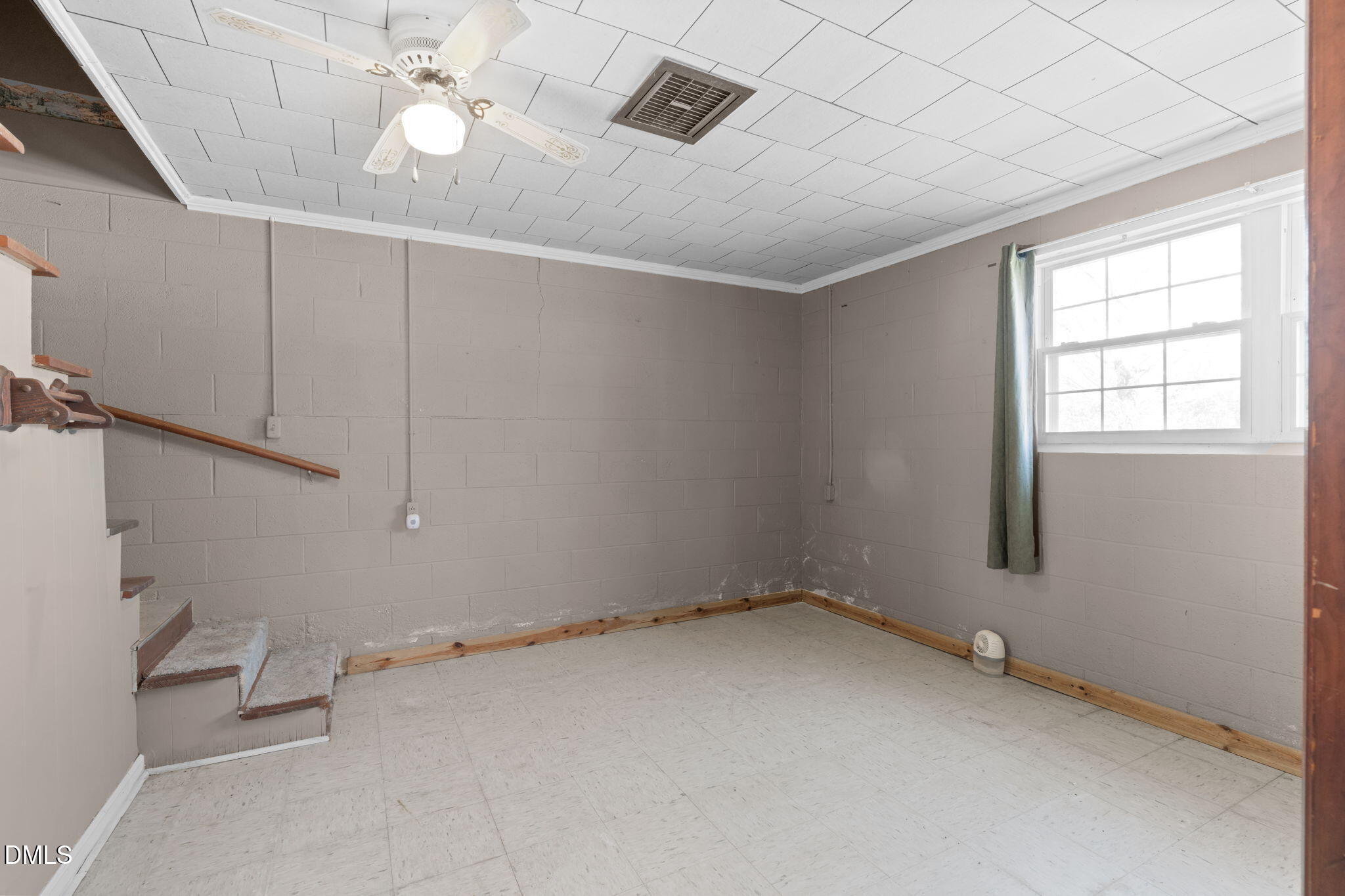 617 E Maynard Avenue