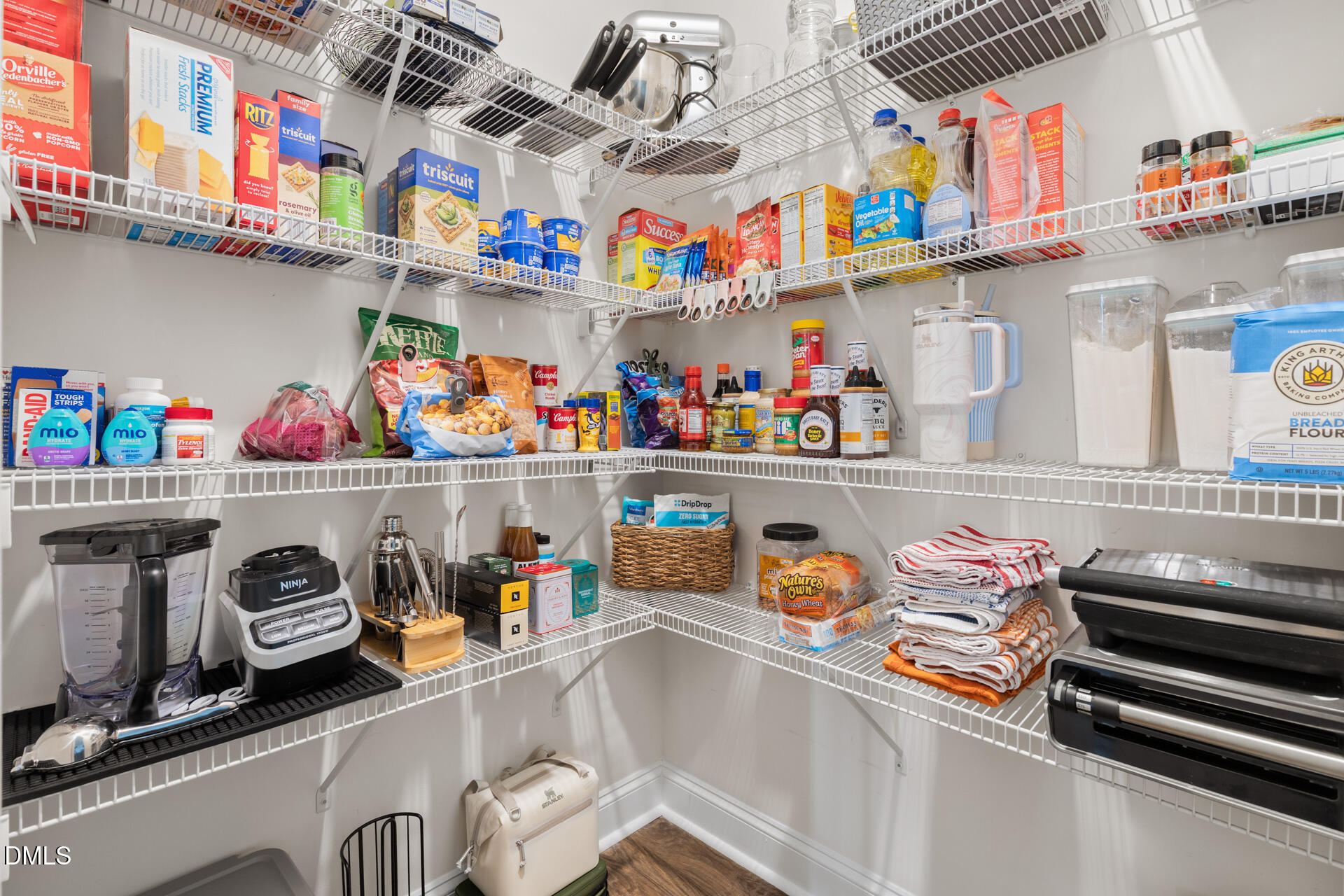 824 James J Freeland Memorial Drive