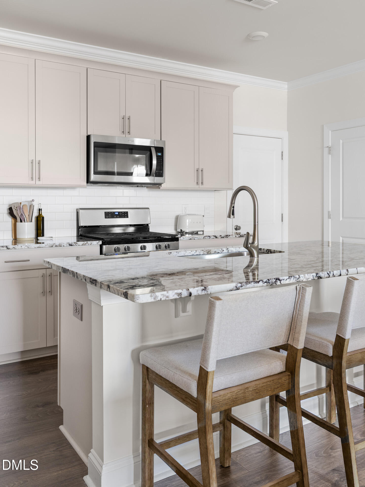 824 James J Freeland Memorial Drive