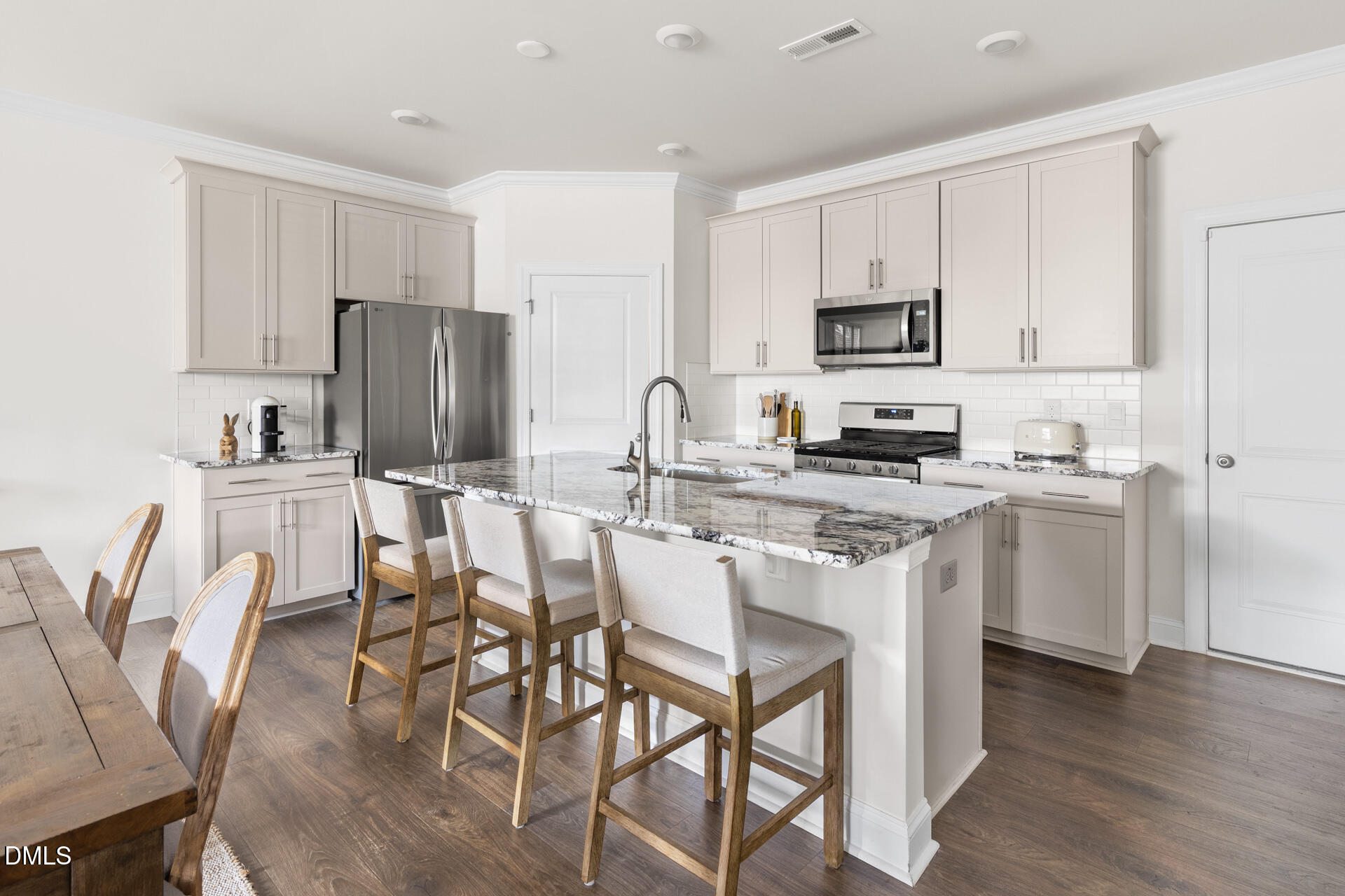 824 James J Freeland Memorial Drive