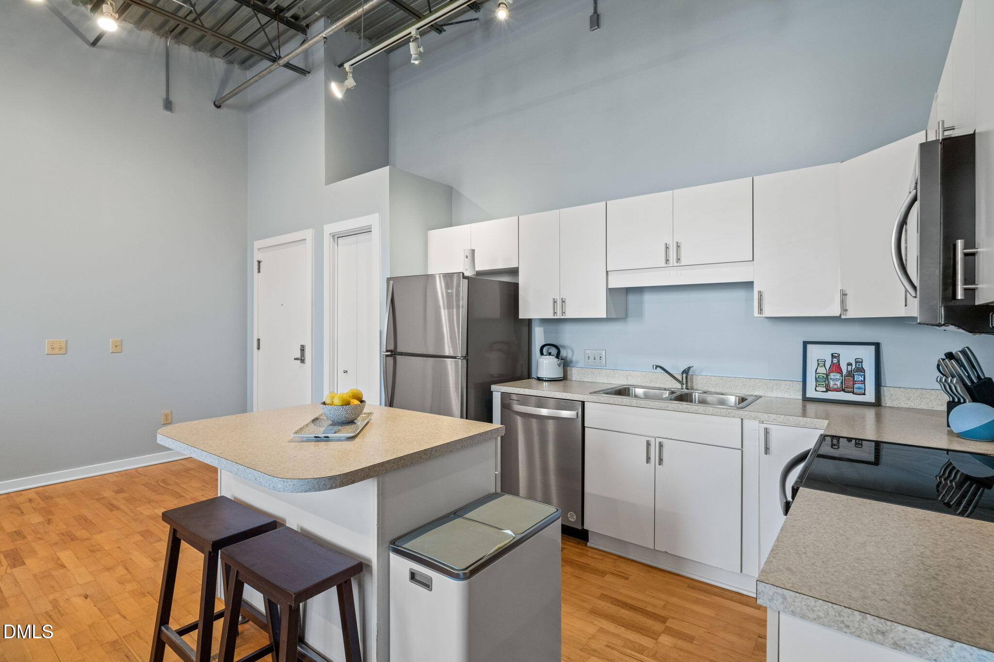 700 Market Street Unit 215