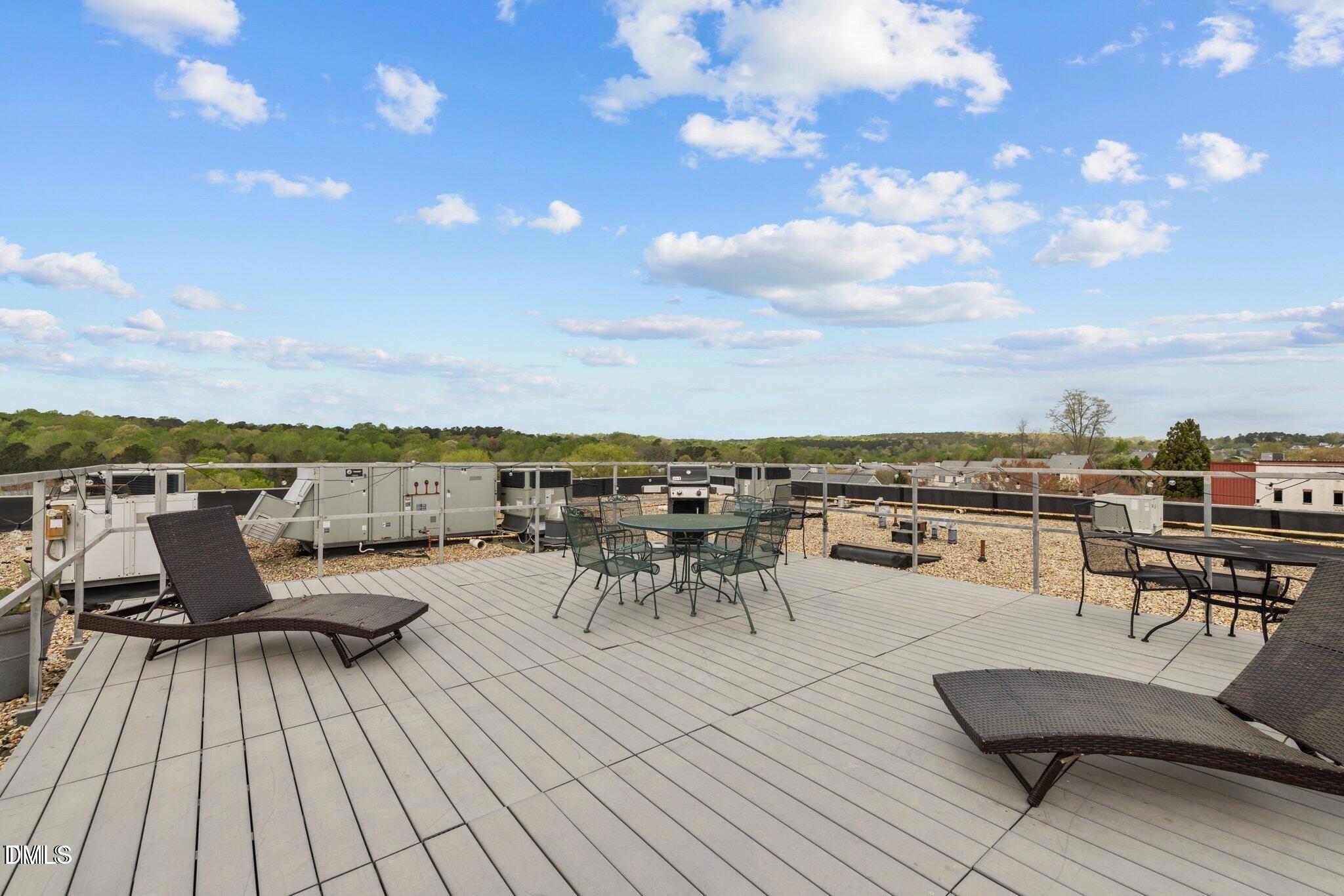 700 Market Street Unit 215