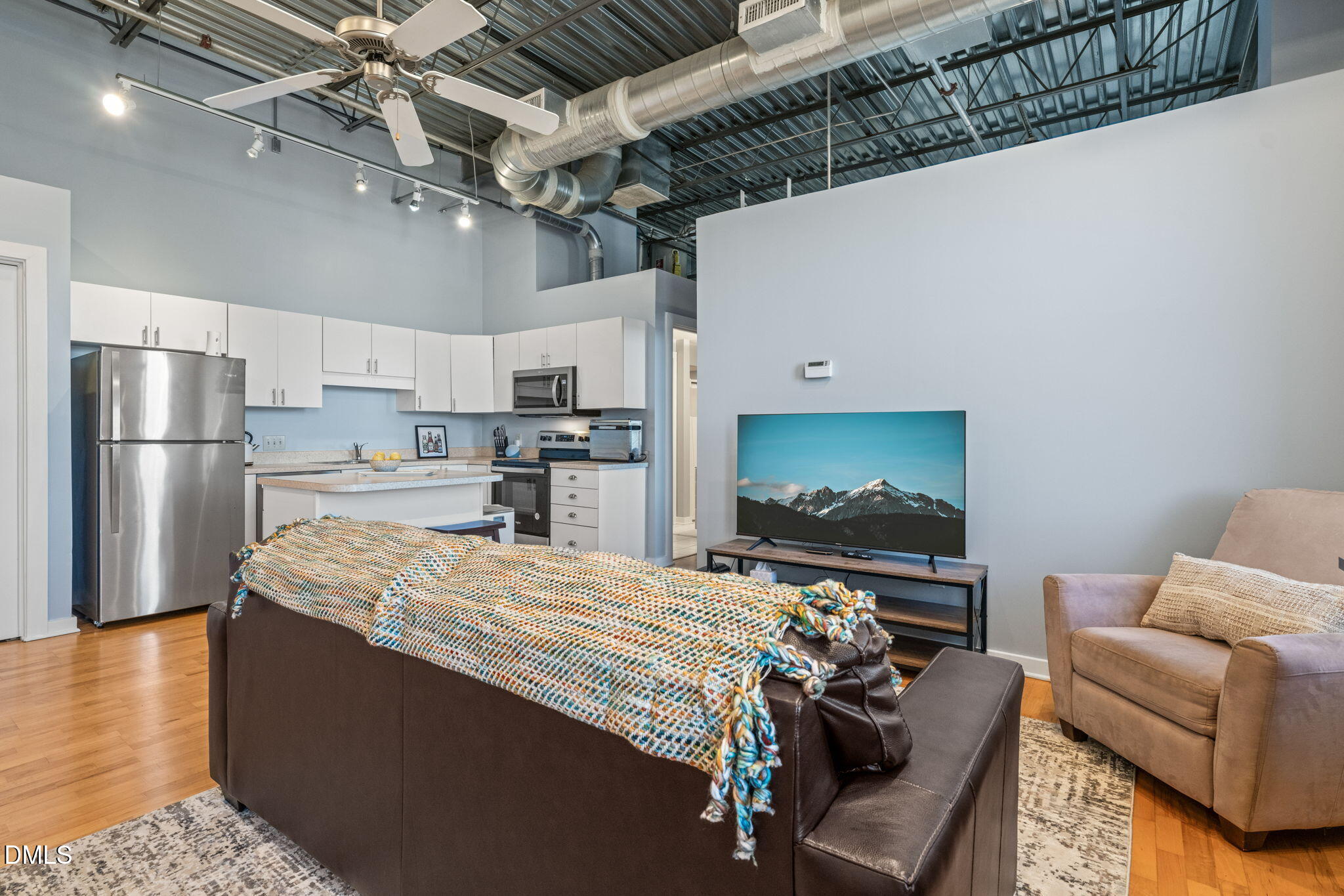 700 Market Street Unit 215