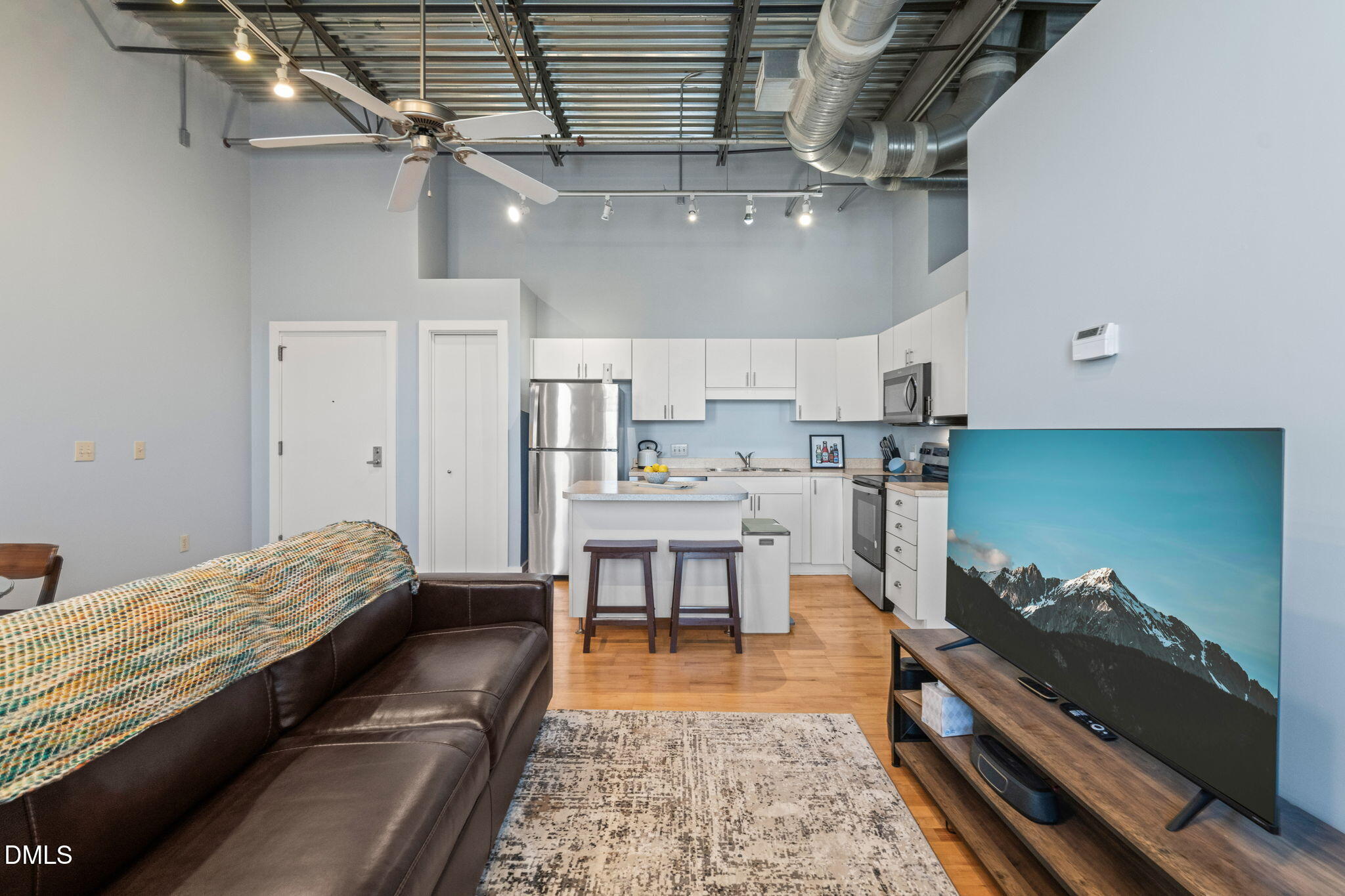 700 Market Street Unit 215