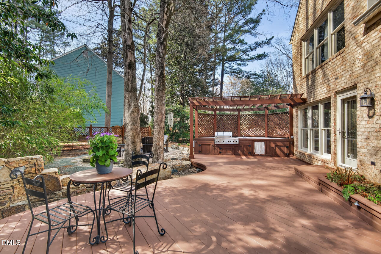 100 Juniper Court