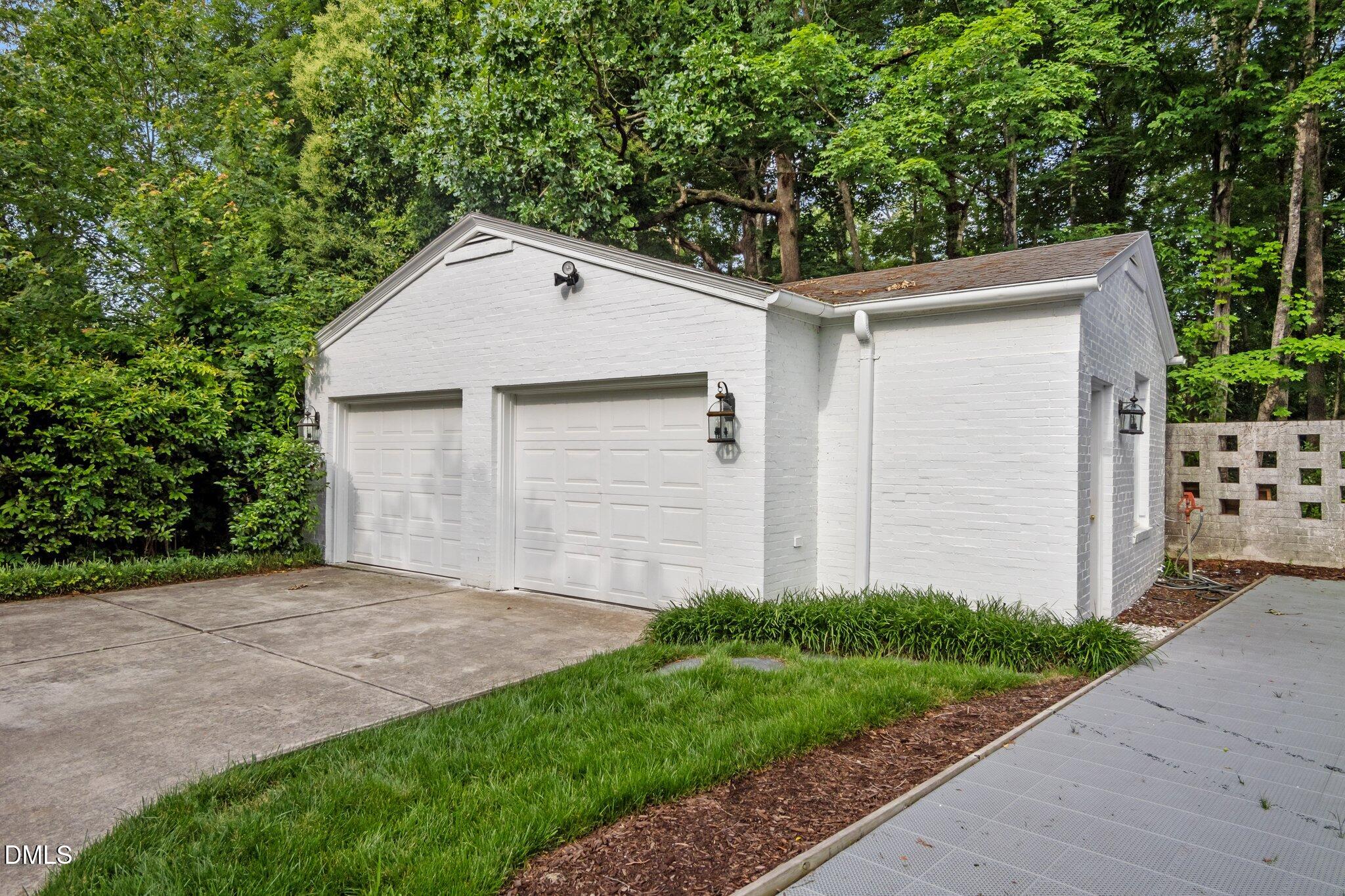 3816 Dover Road