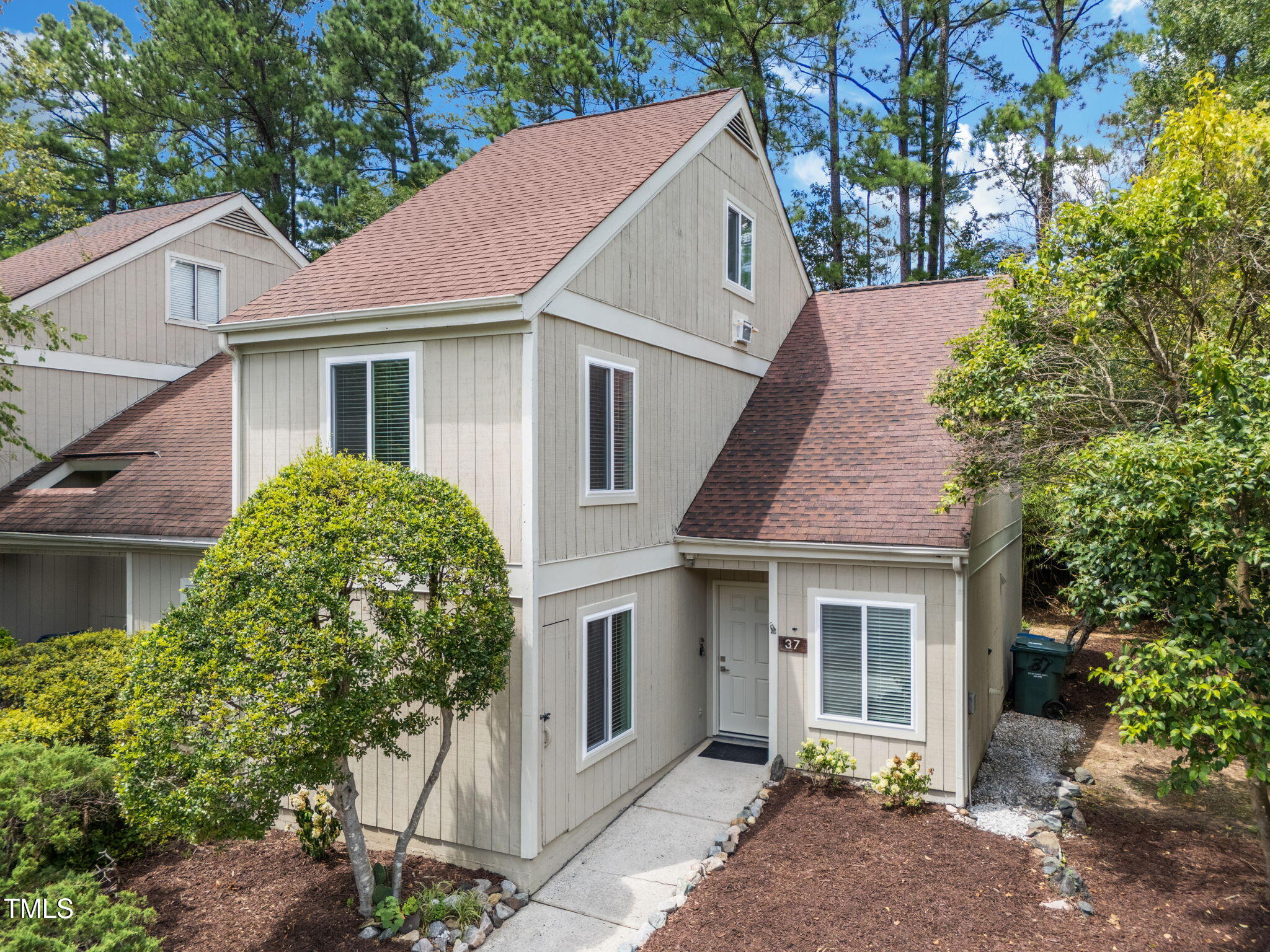 4101 Five Oaks Drive Unit 37