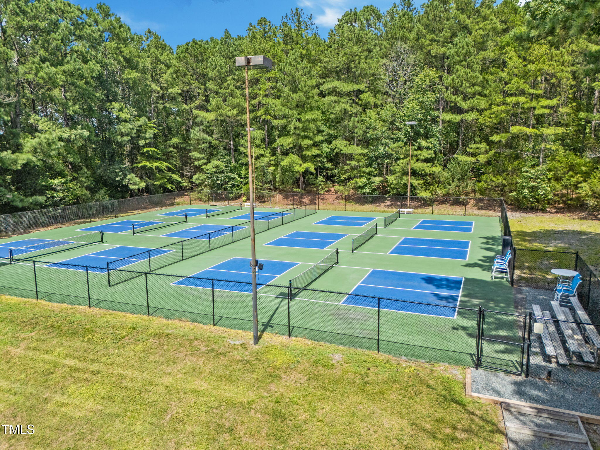 4101 Five Oaks Drive Unit 37