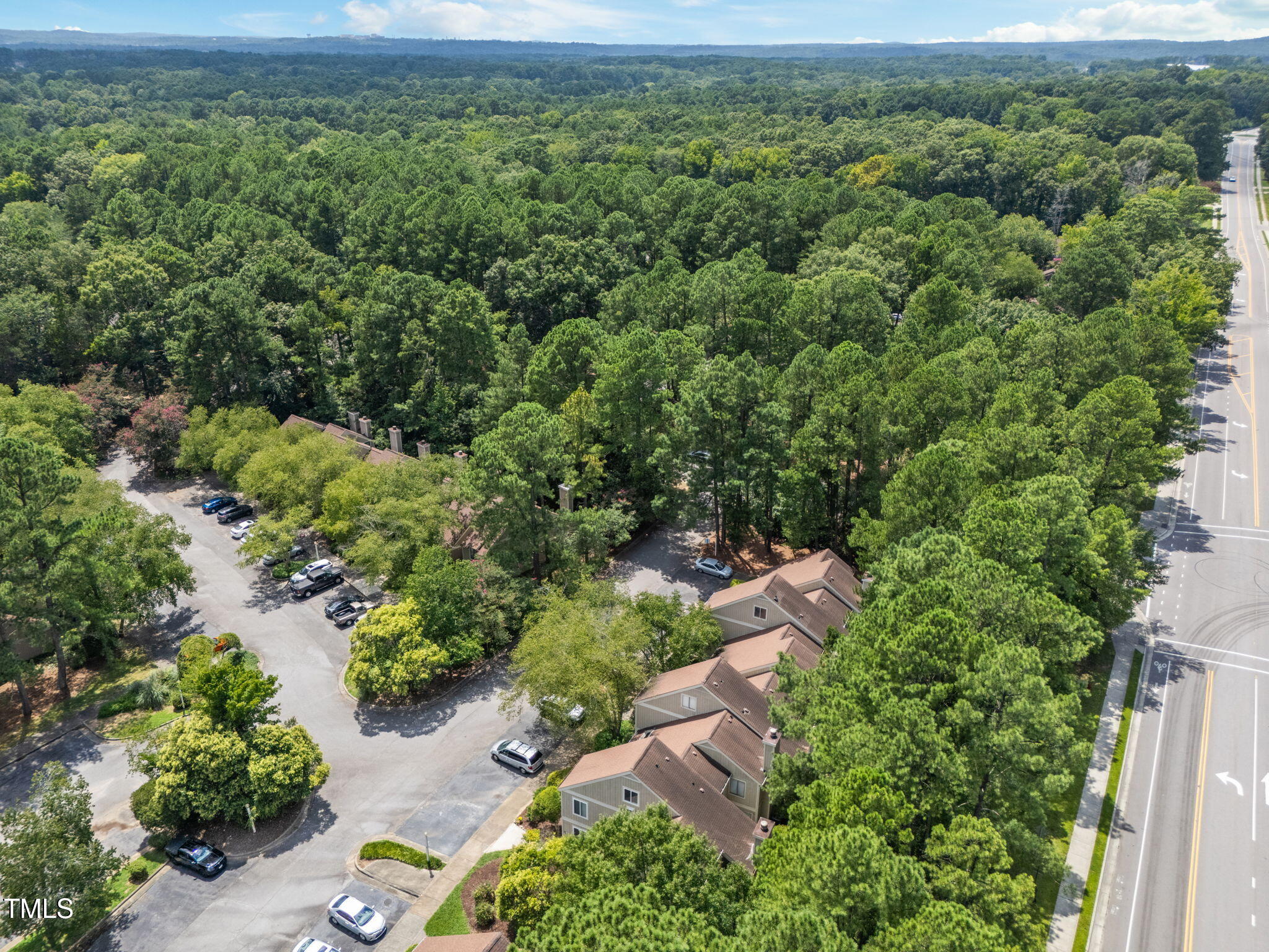 4101 Five Oaks Drive Unit 37