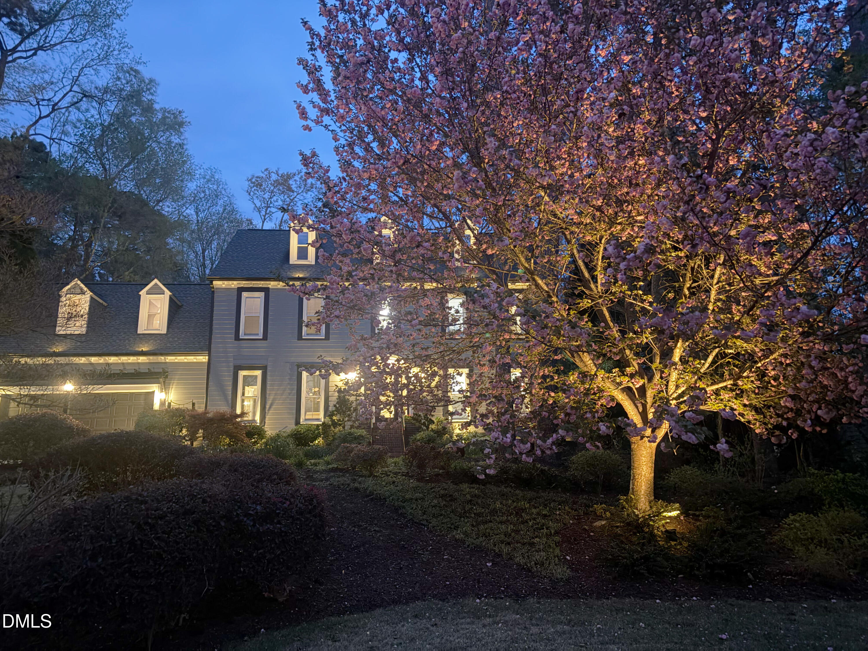 127 Lochwood West Drive