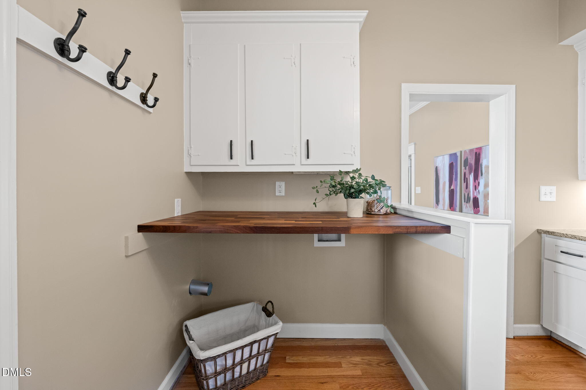 2502 Englewood Avenue