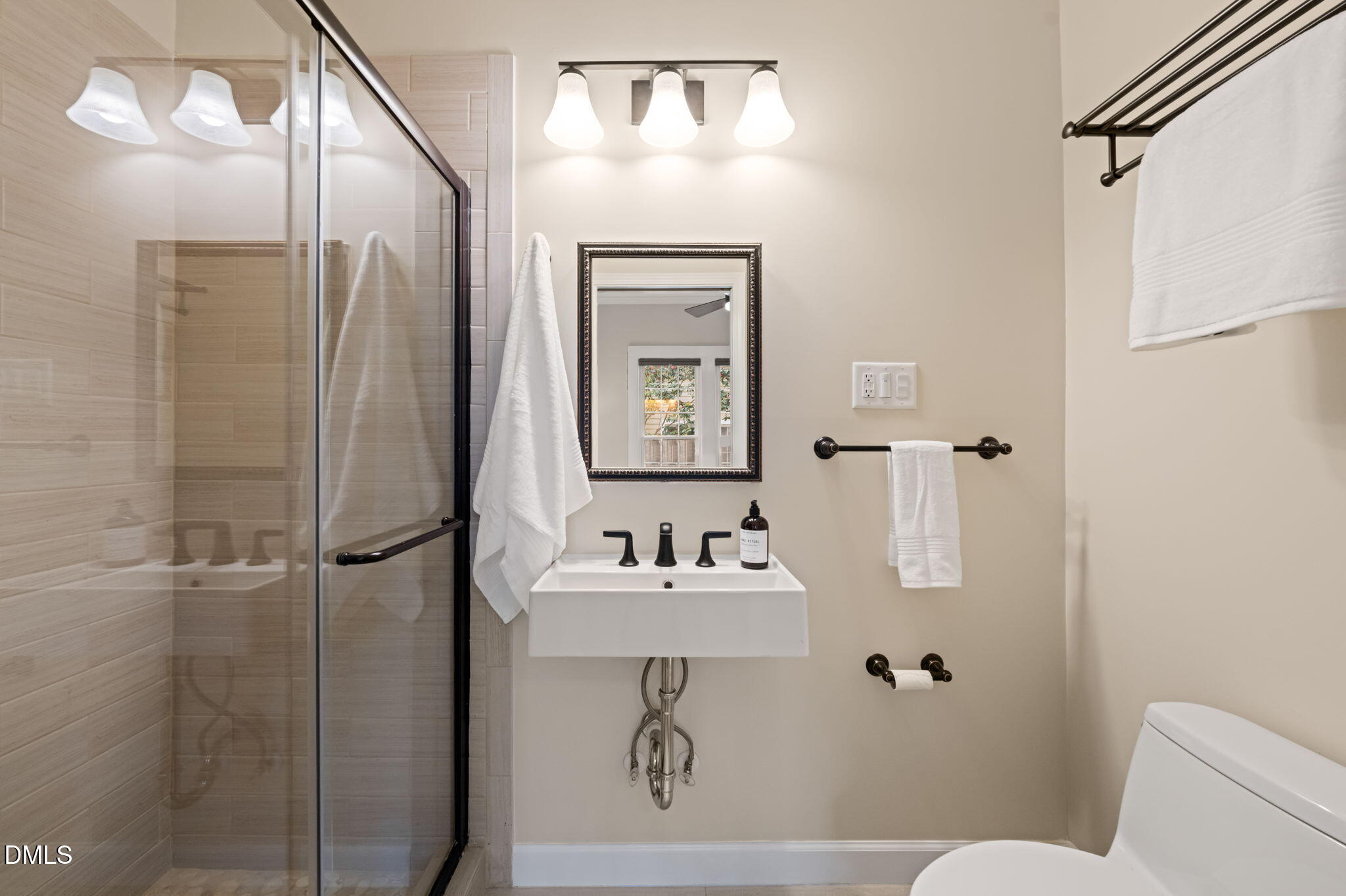 2502 Englewood Avenue