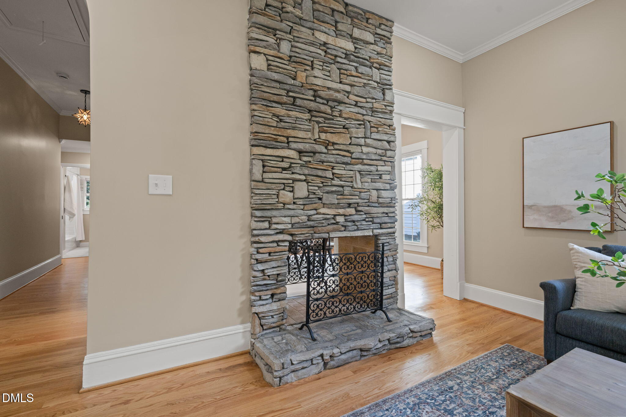 2502 Englewood Avenue