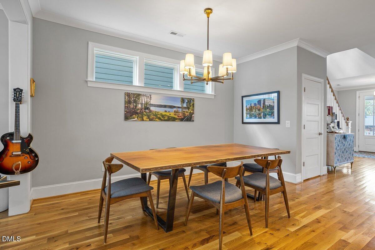 403 1/2 Carolina Avenue