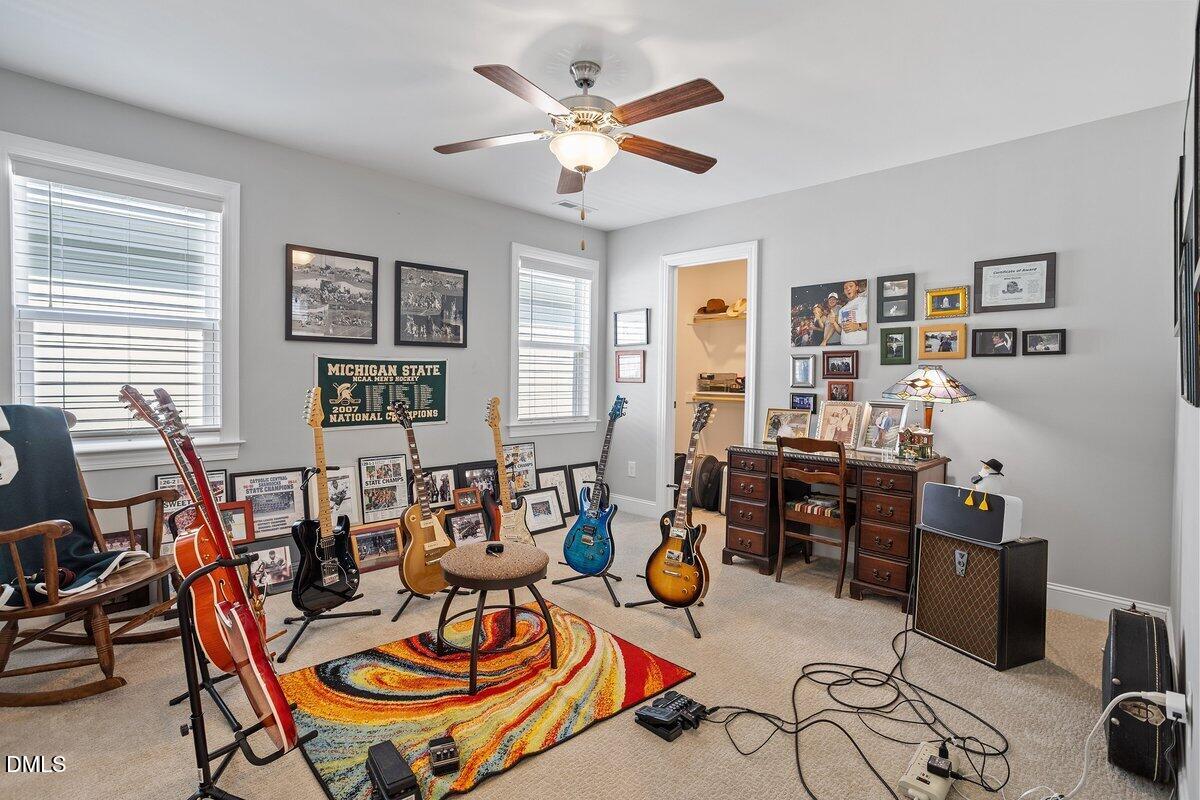 403 1/2 Carolina Avenue