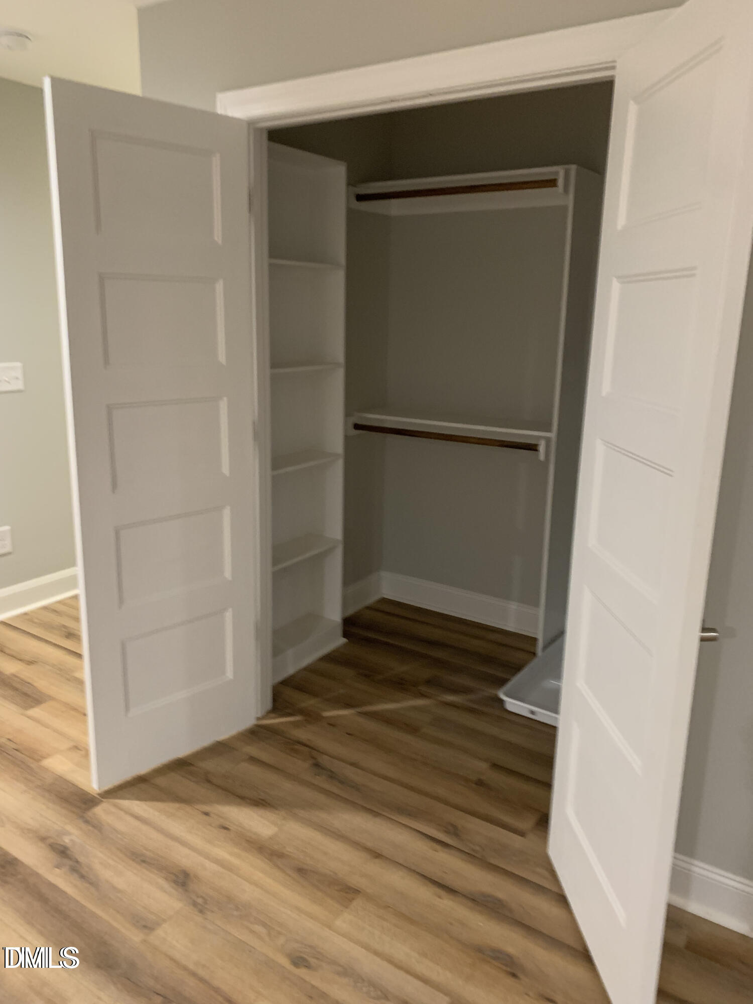 403 1/2 Carolina Avenue