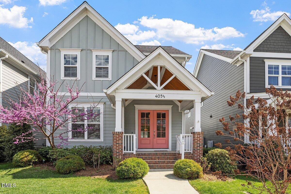 403 1/2 Carolina Avenue