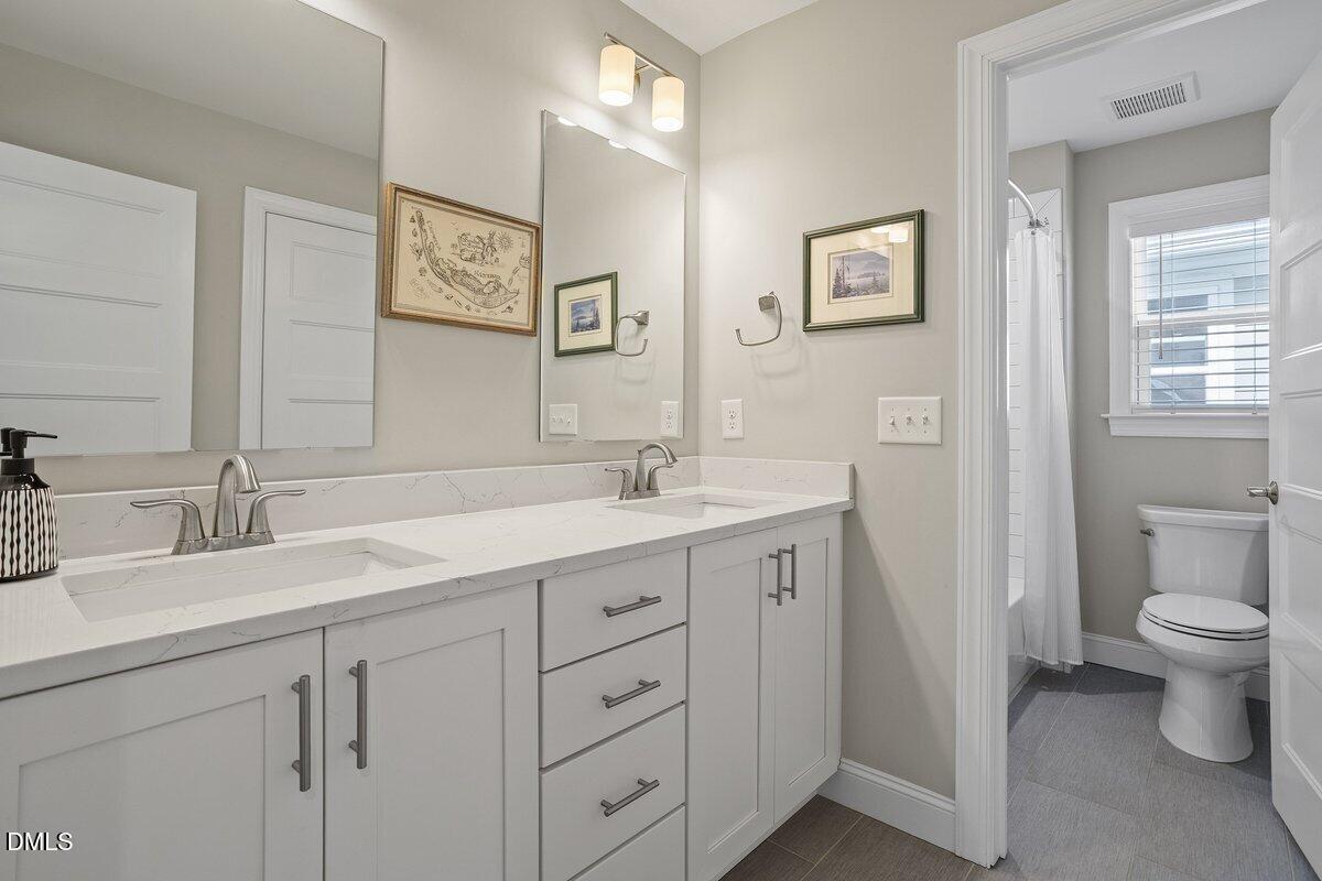 403 1/2 Carolina Avenue