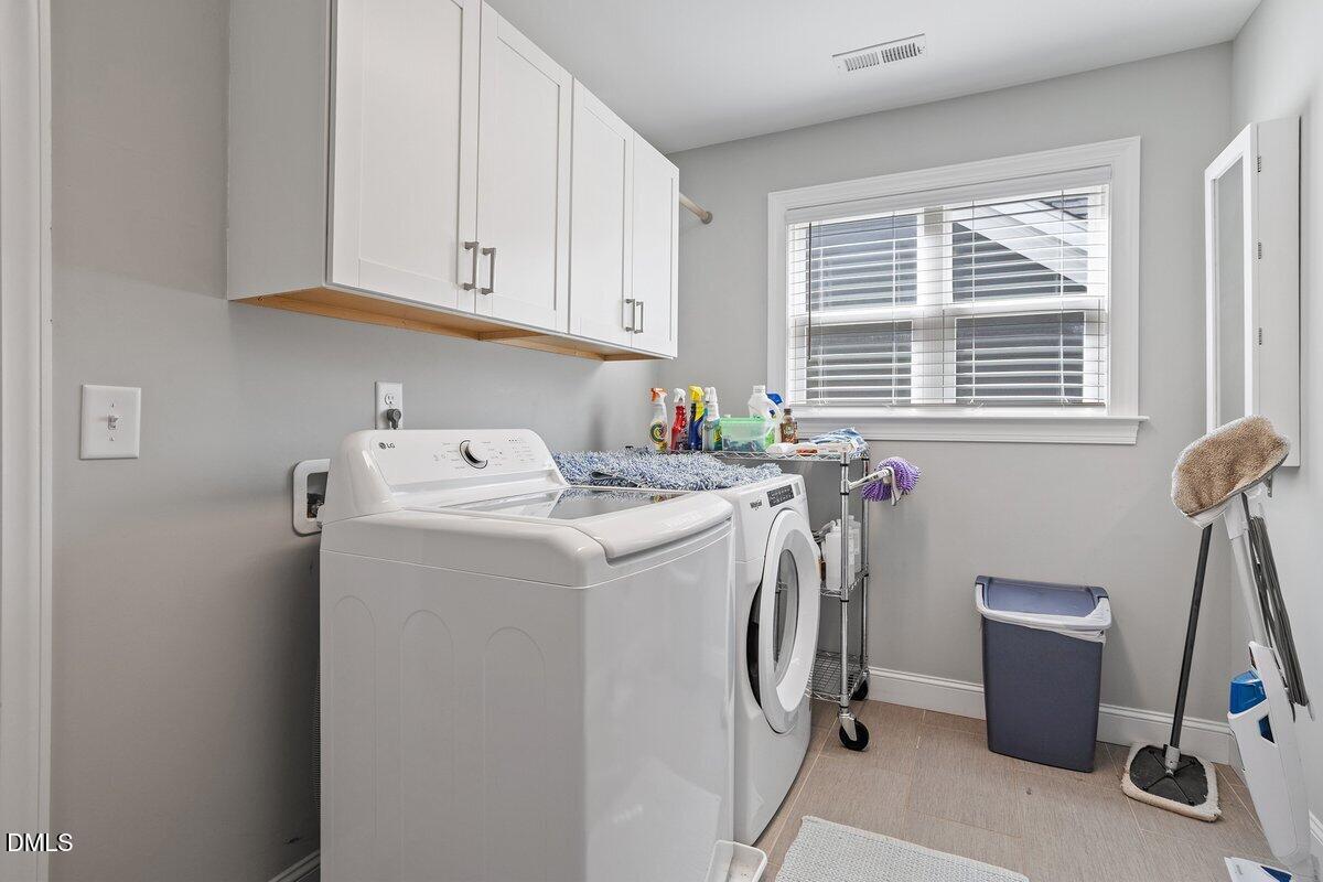 403 1/2 Carolina Avenue