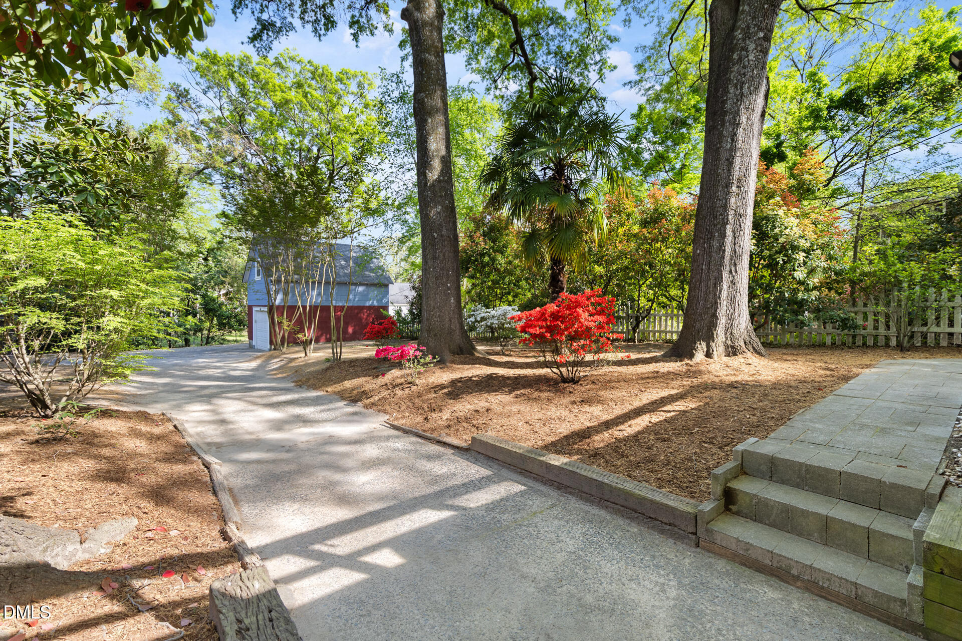 1414 Acadia Street