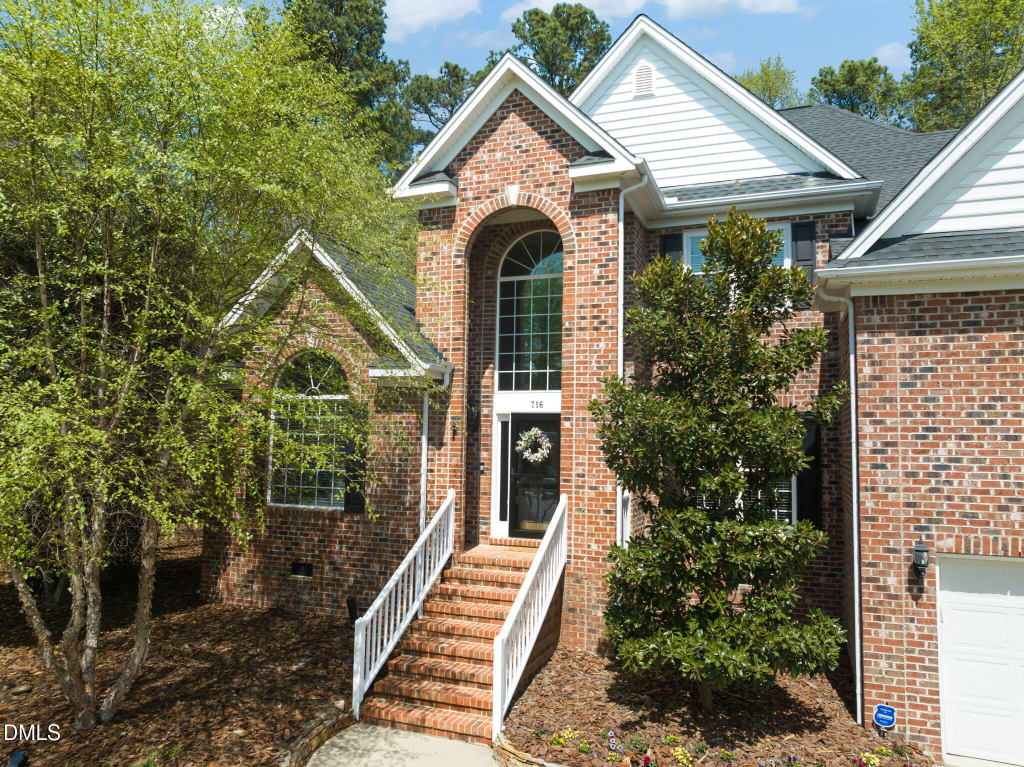 716 Stinhurst Drive