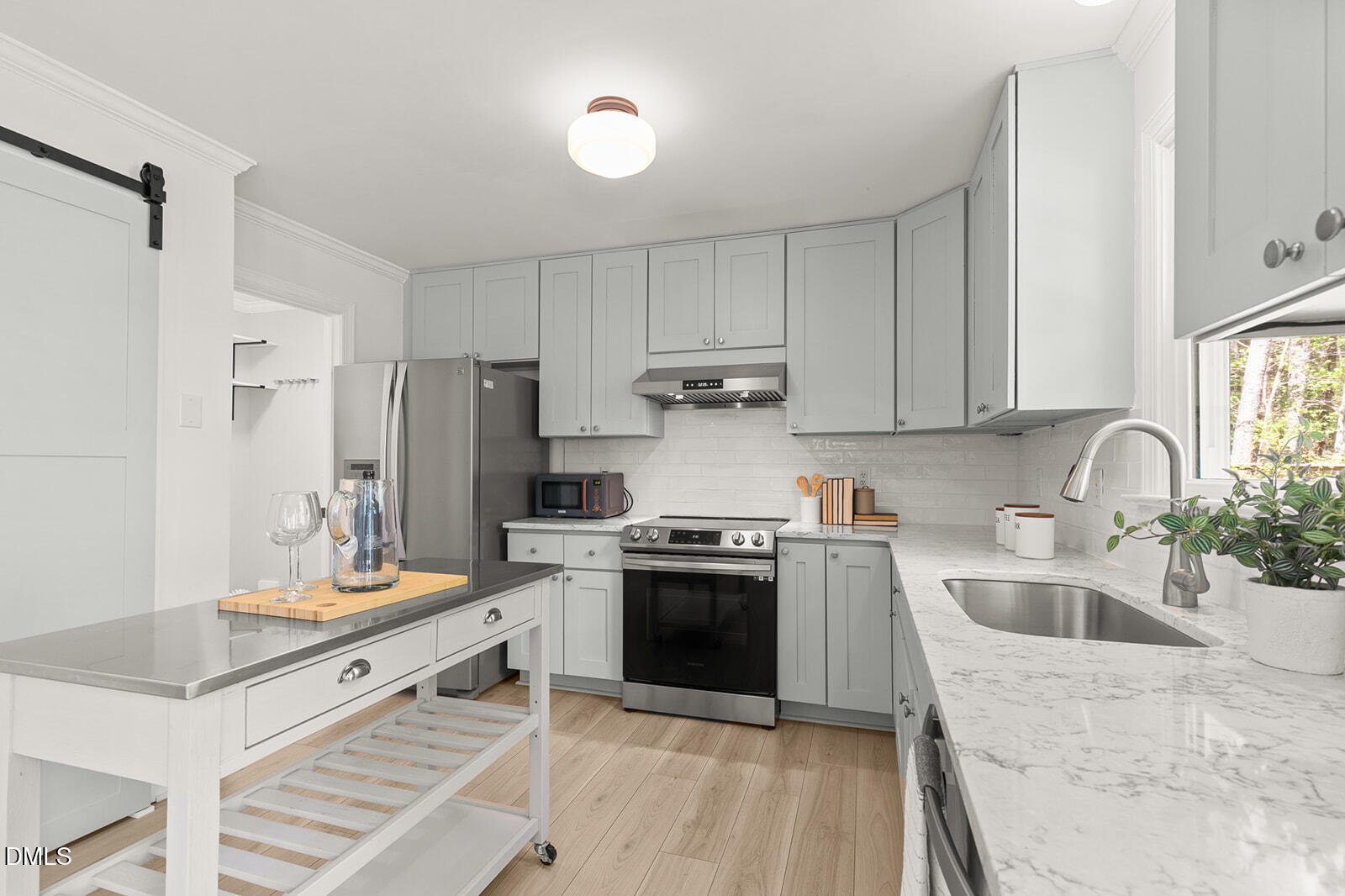 6313 Gretna Green Lane