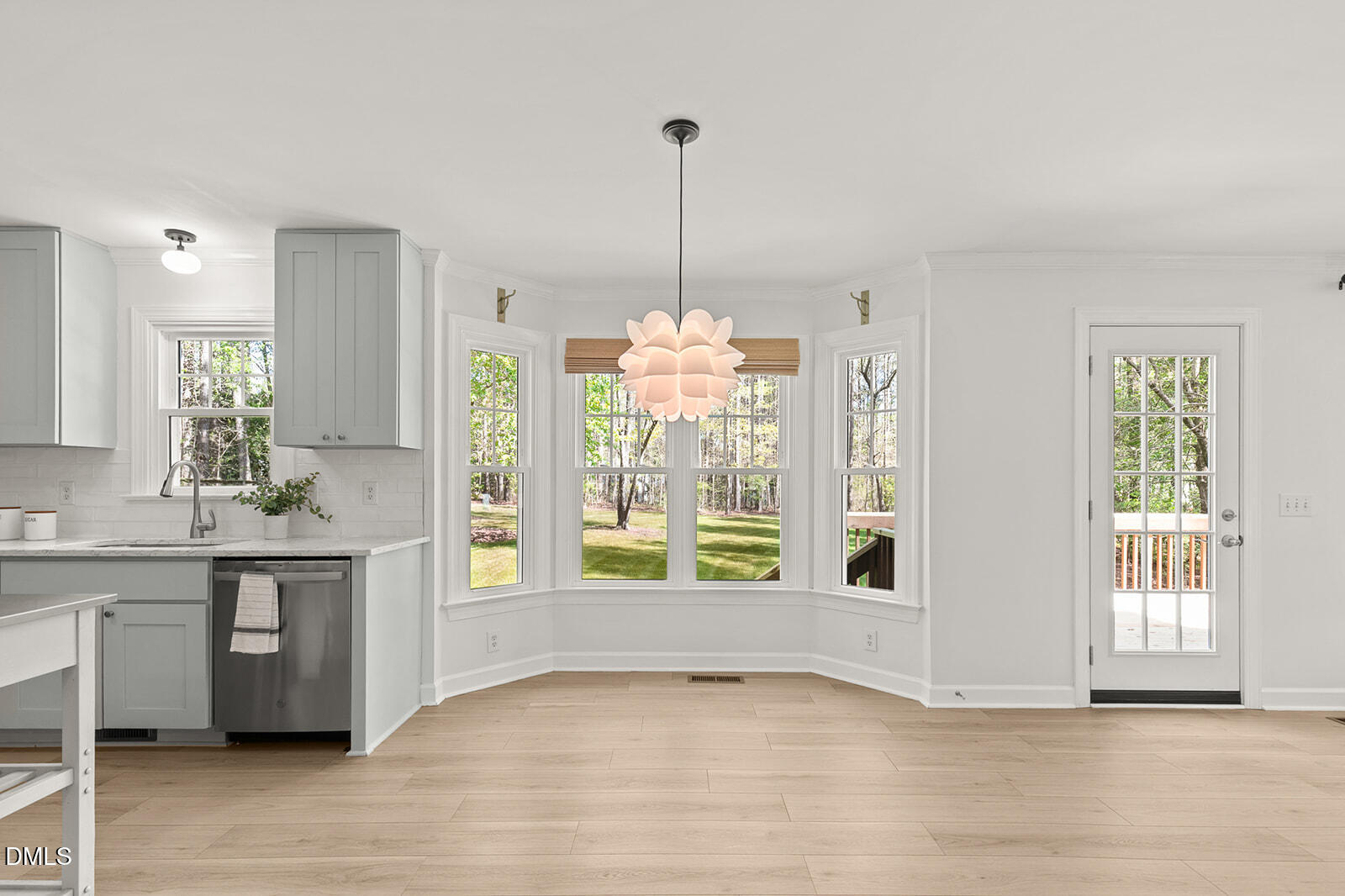 6313 Gretna Green Lane