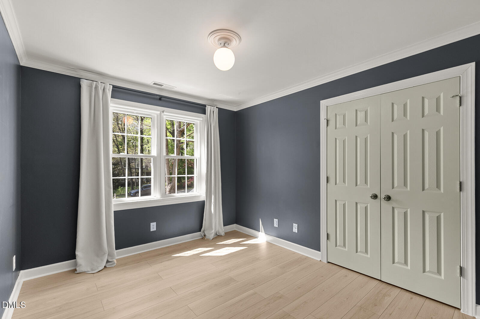 6313 Gretna Green Lane