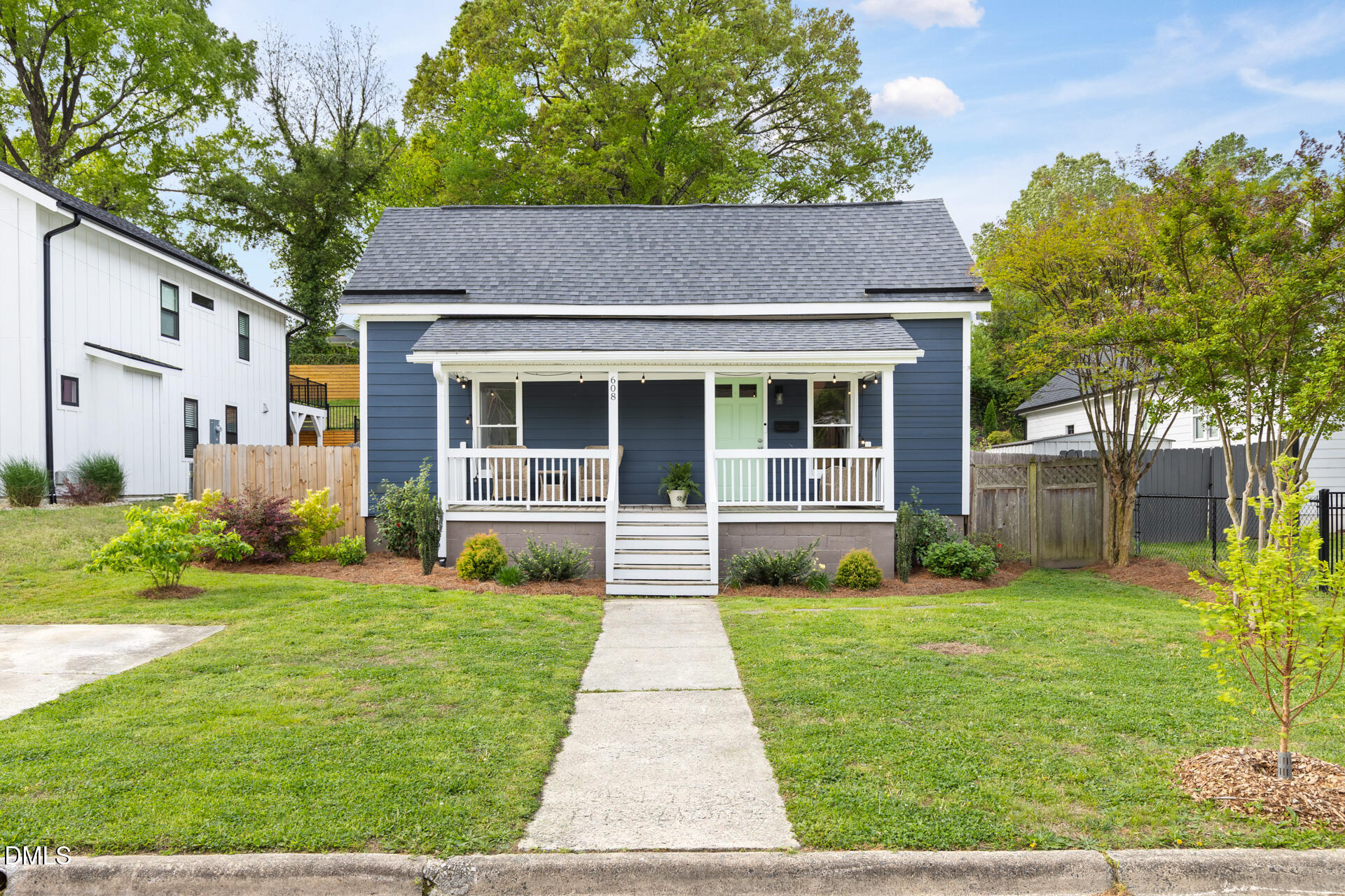 Downtown Durham Bungalow | 608 Canal Street