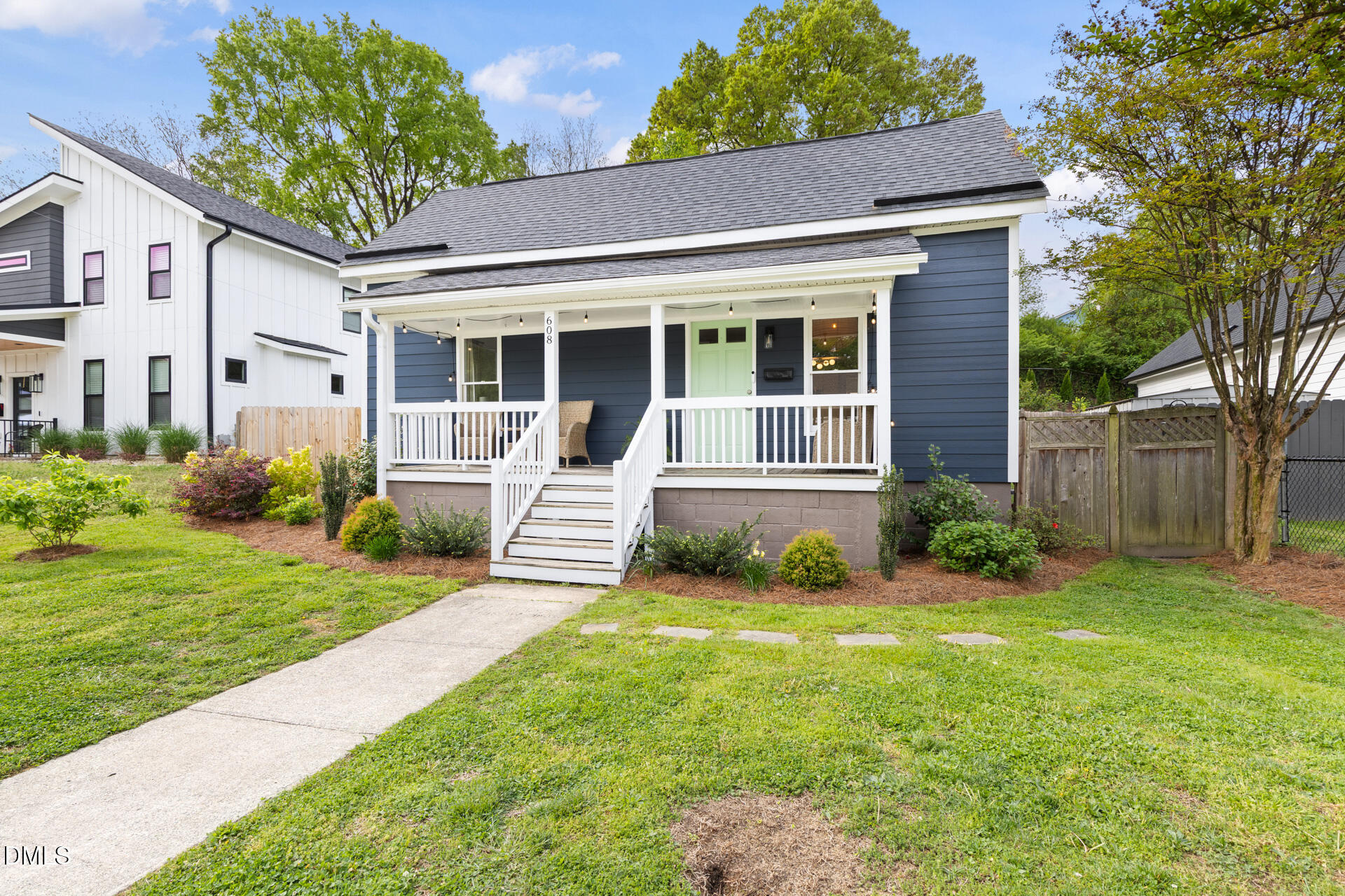 Downtown Durham Bungalow | 608 Canal Street