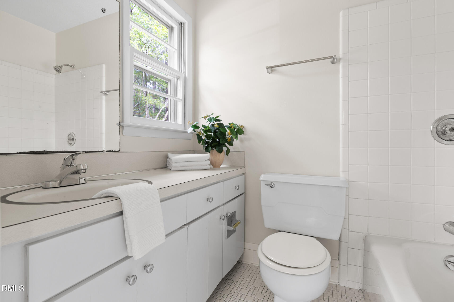 4511 Farrington Road