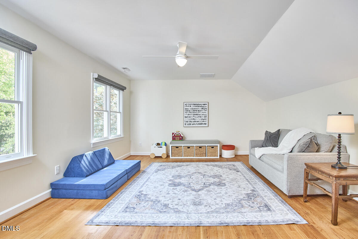 4323 Thetford Road